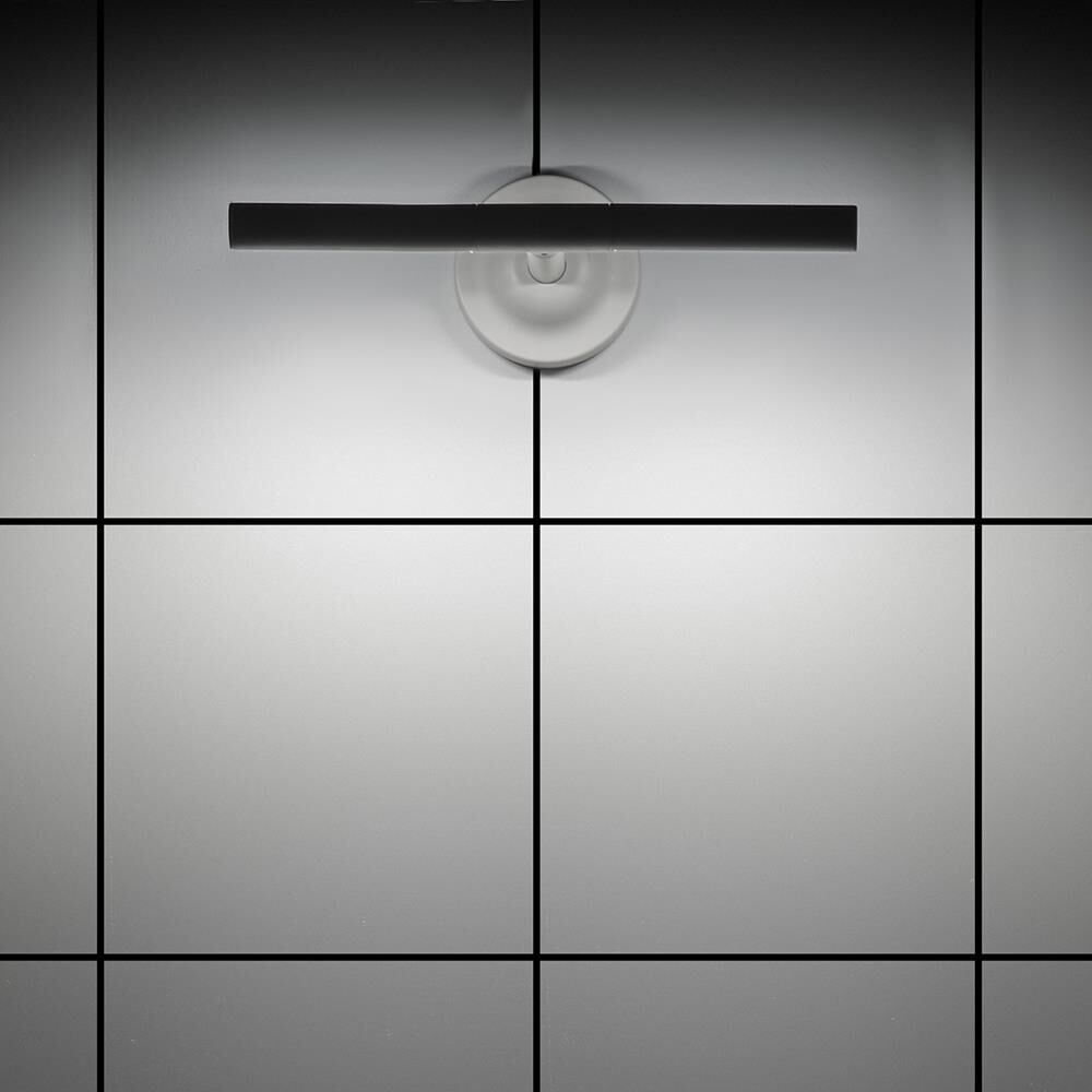 Shown in Matte White finish and Clear glass