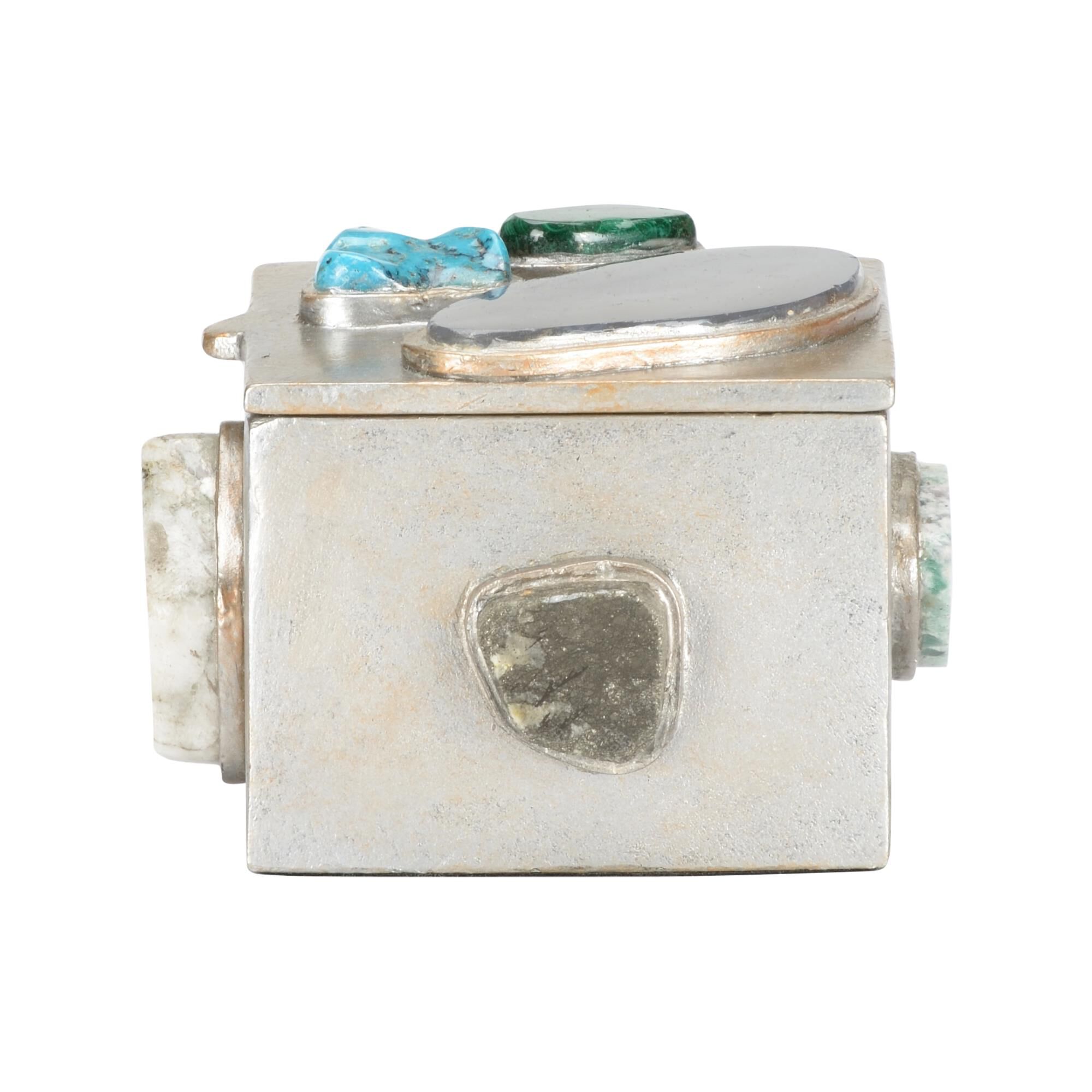 Shown in Silver finish