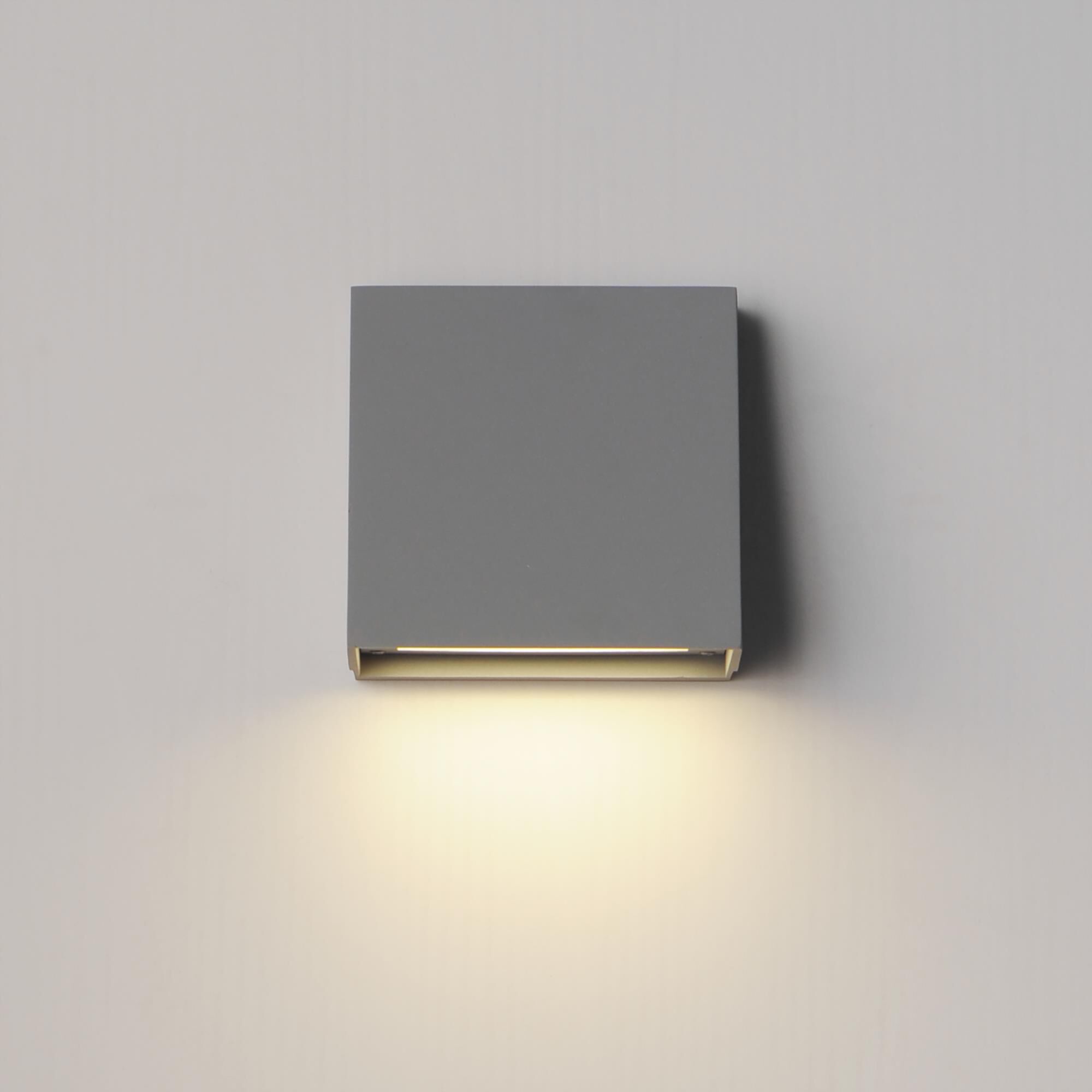 Pathfinder 6 Inch Outdoor Wall Light by Maxim Lighting