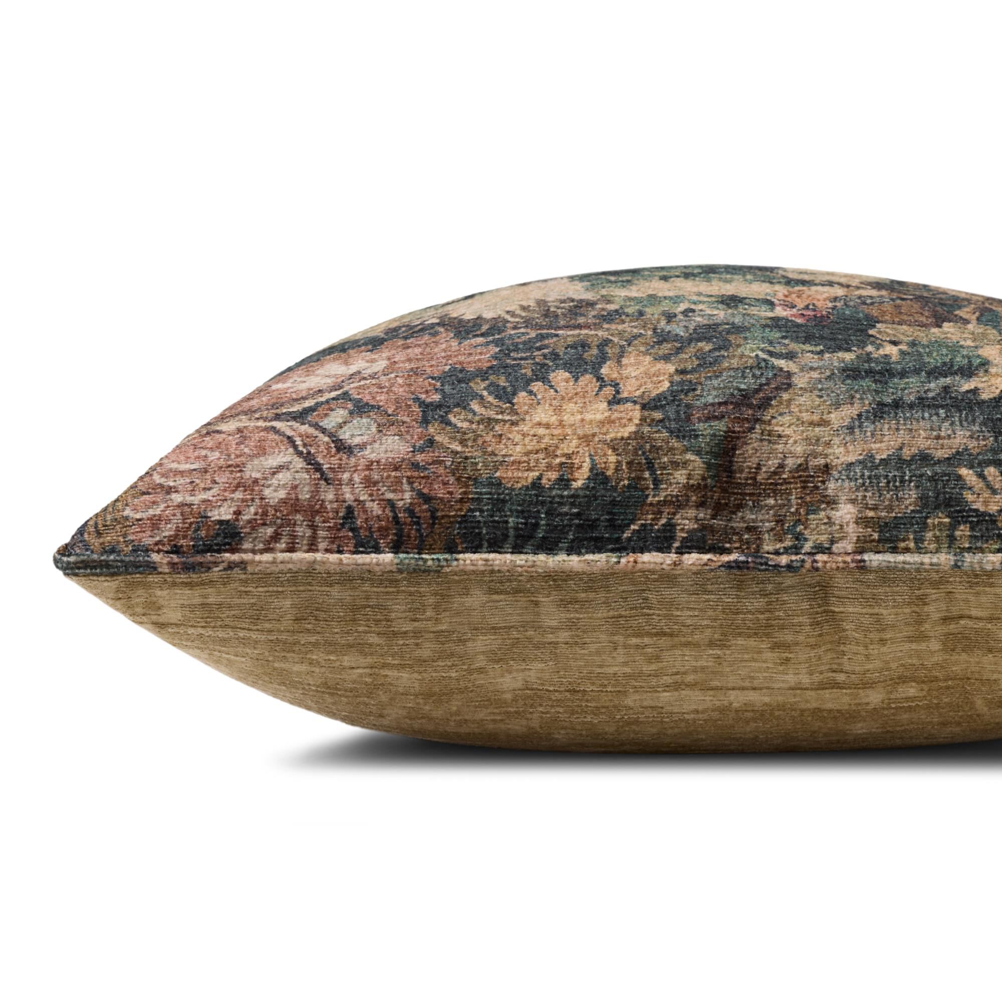 Decorative Pillow by Loloi Rugs
