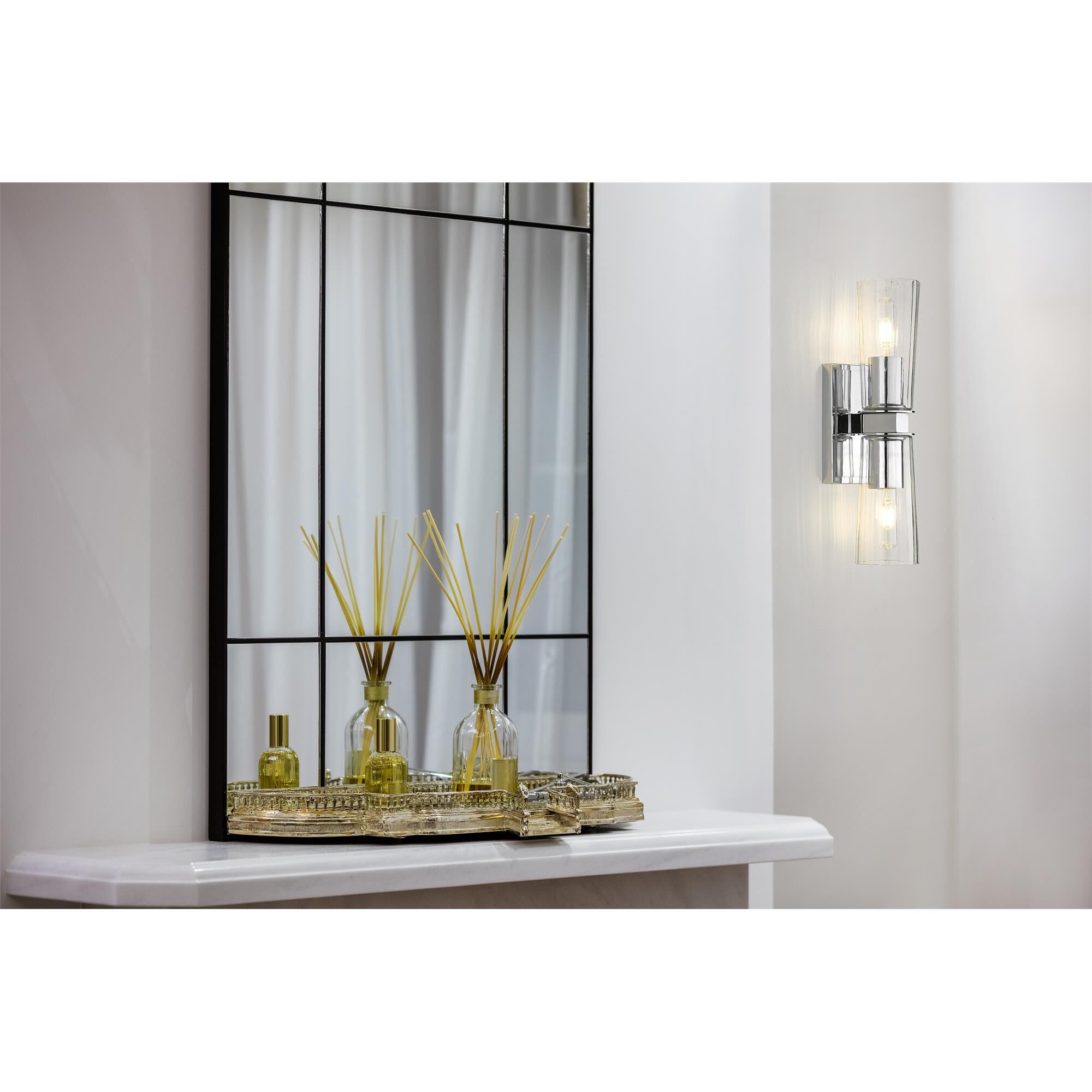 Shown in Chrome finish and Clear glass and Clear shade