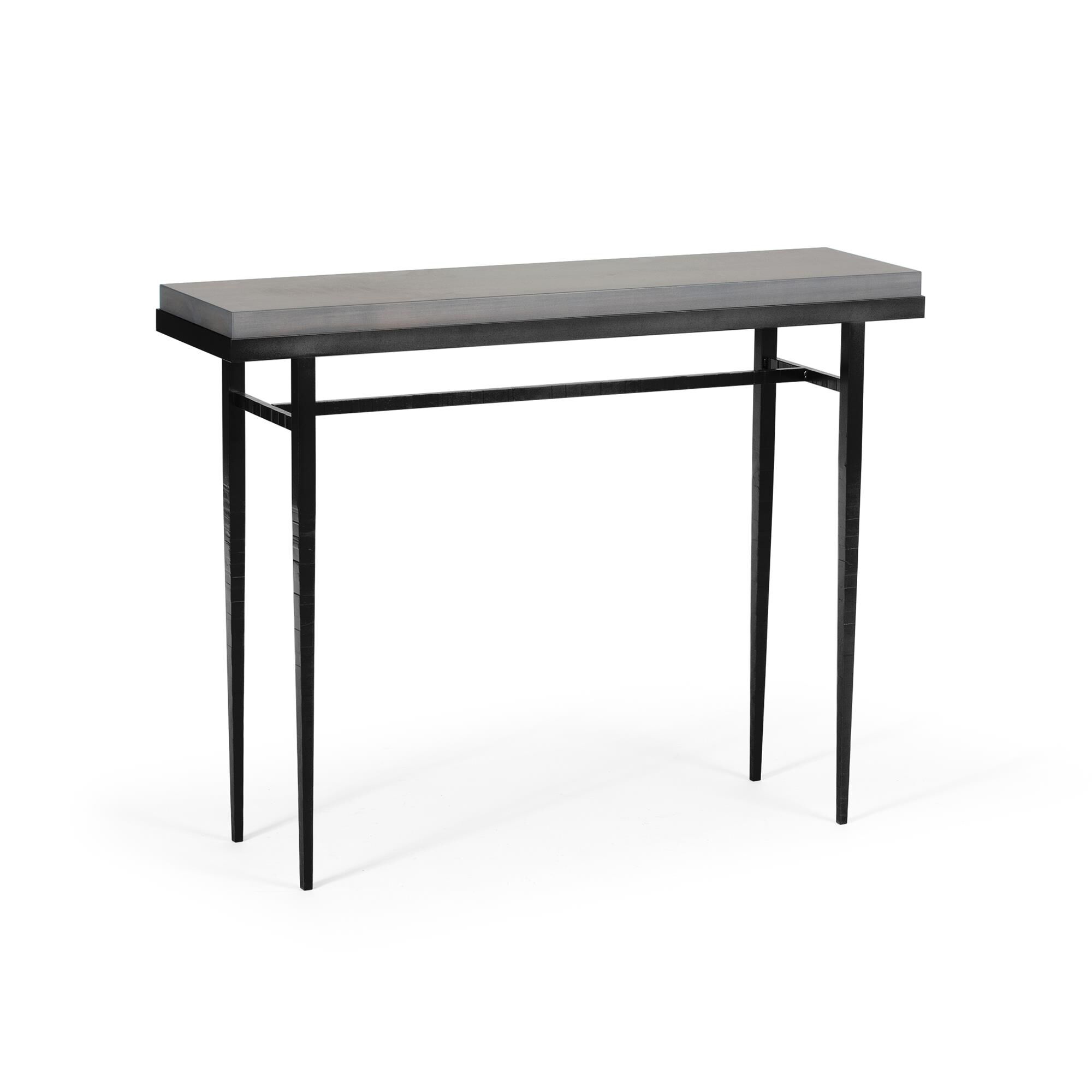Shown in Black finish and Maple Grey accent