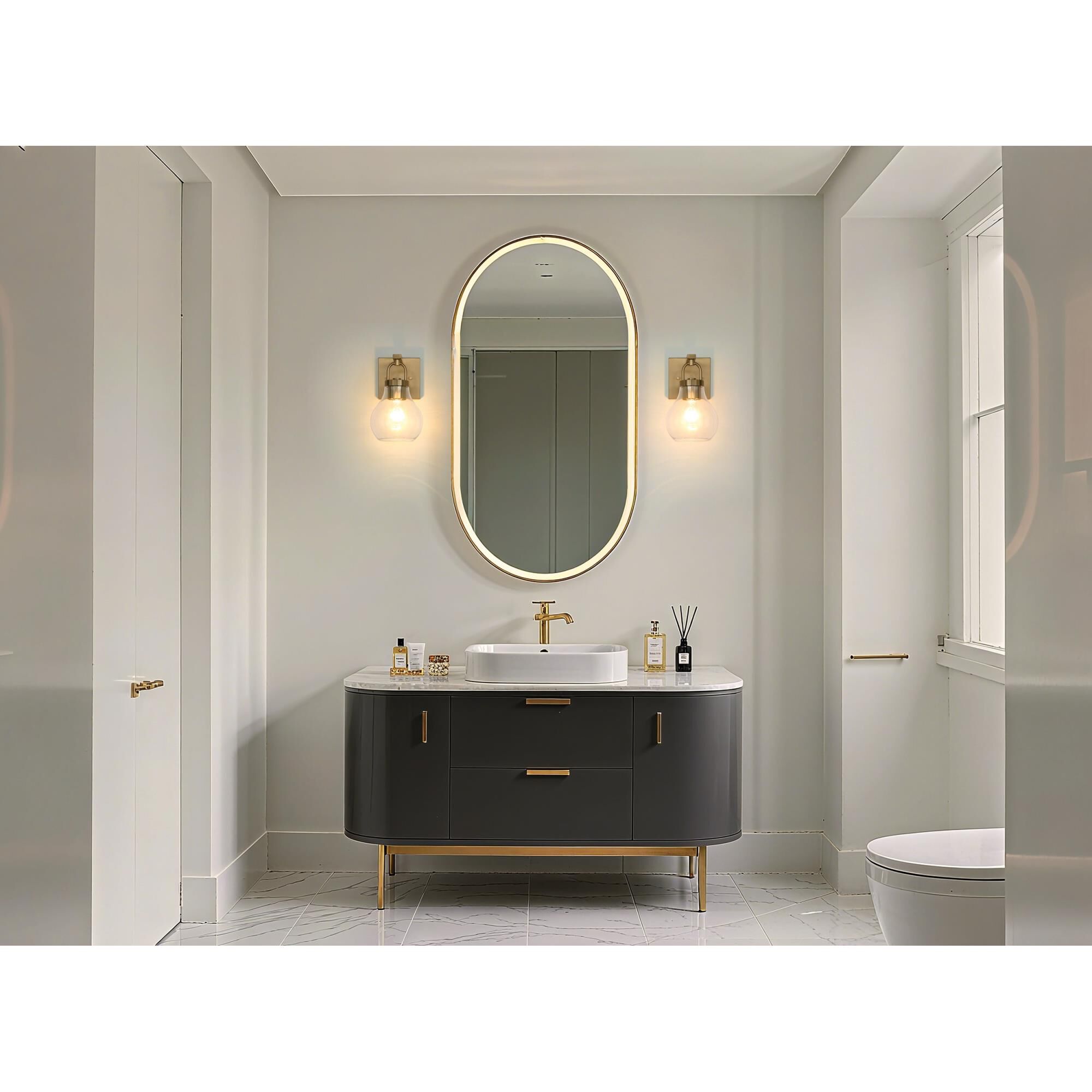 Shown in Champagne Gold finish and Clear glass