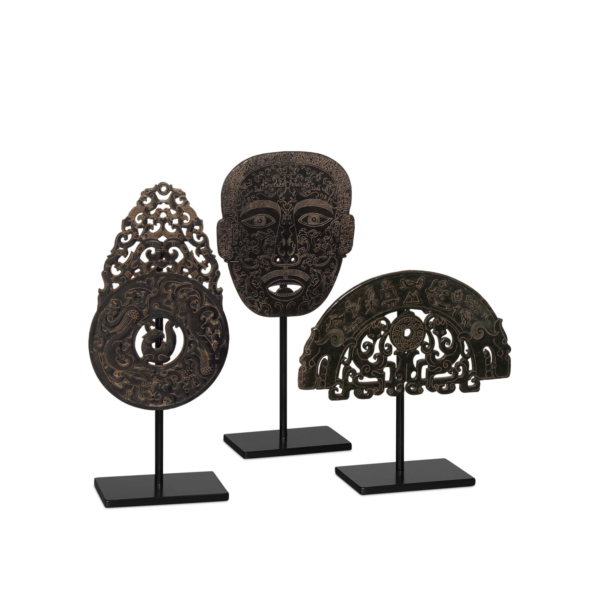 Shown in Bronze/Black finish