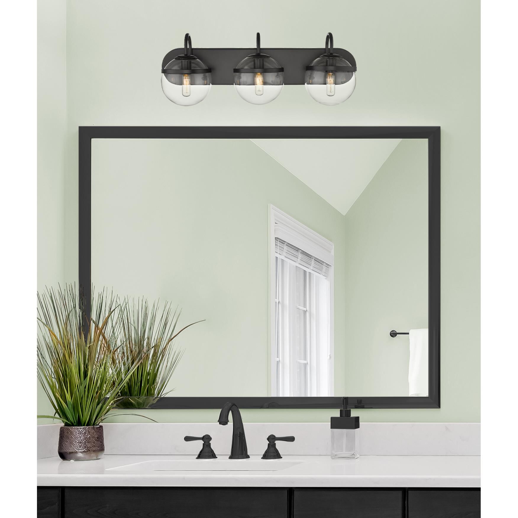 Shown in Matte Black  finish and Clear glass