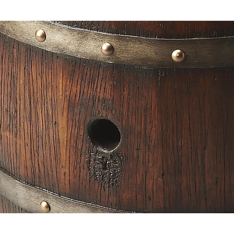 Shown in Mountain Lodge finish