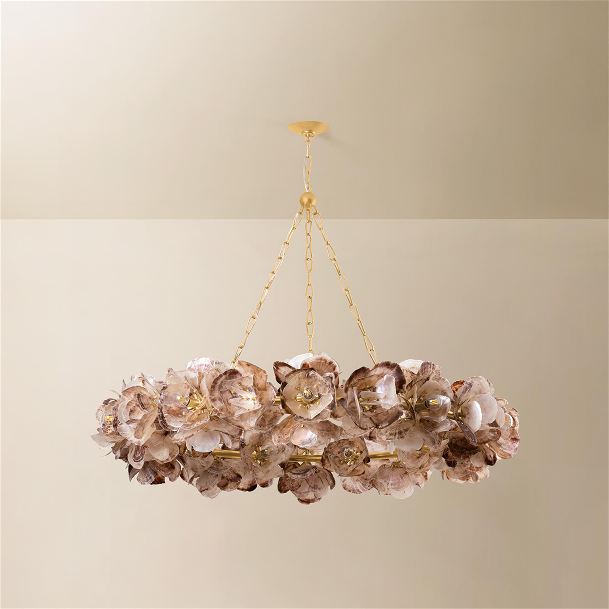 Shown in Vintage Gold Leaf finish and Oyster Shell shade