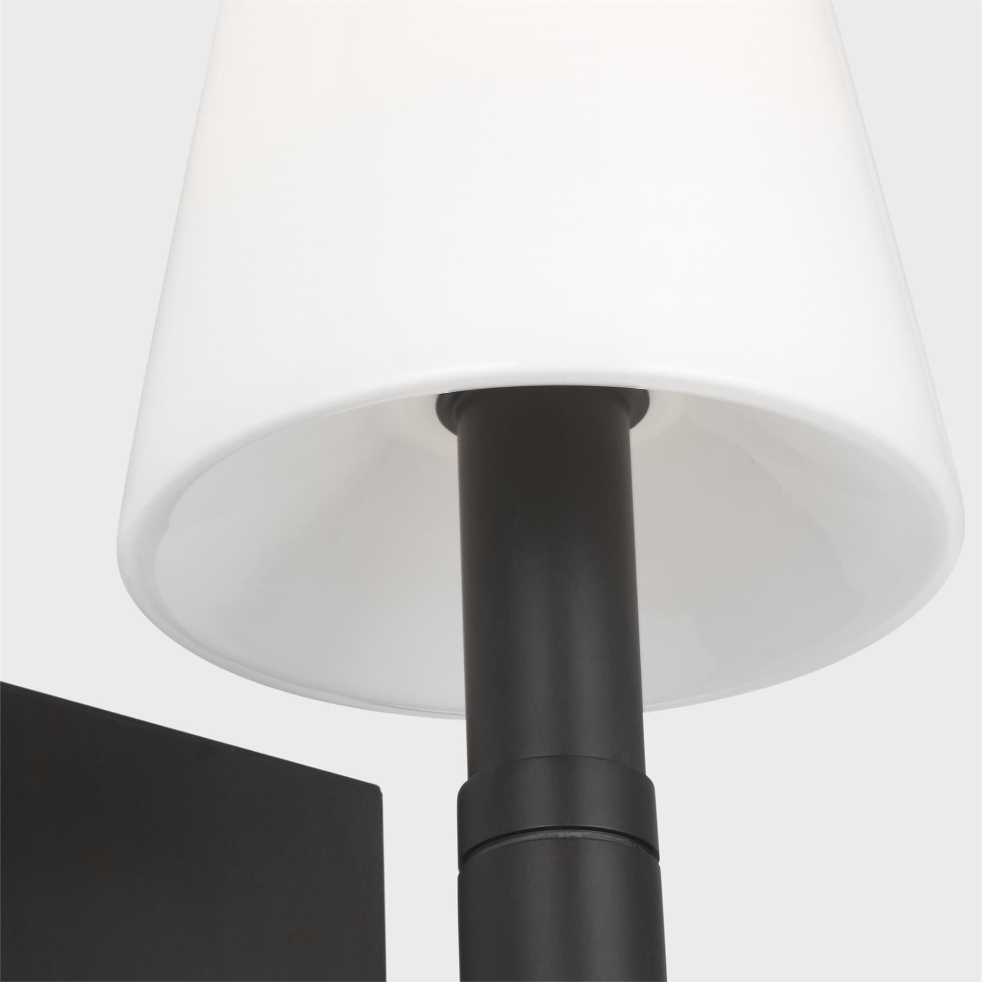 Thomas O'Brien Beckham Classic 14 Inch Wall Sconce,