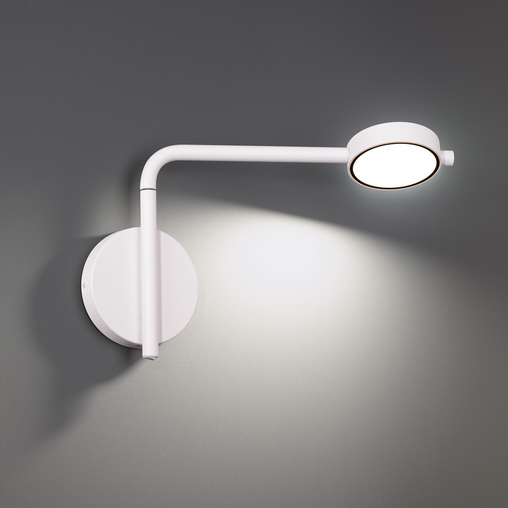 Elbo LED Wall Swing Lamp by dweLED