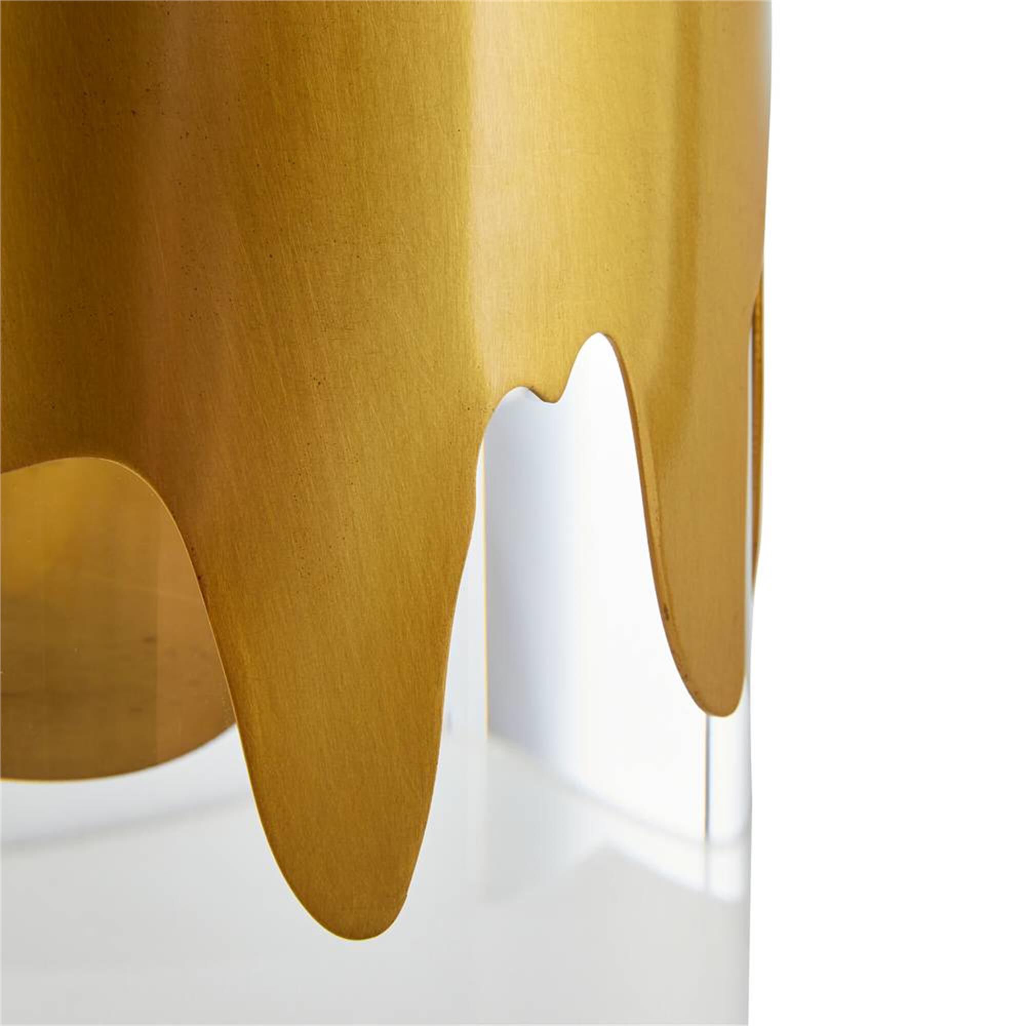 Shown in Clear finish
