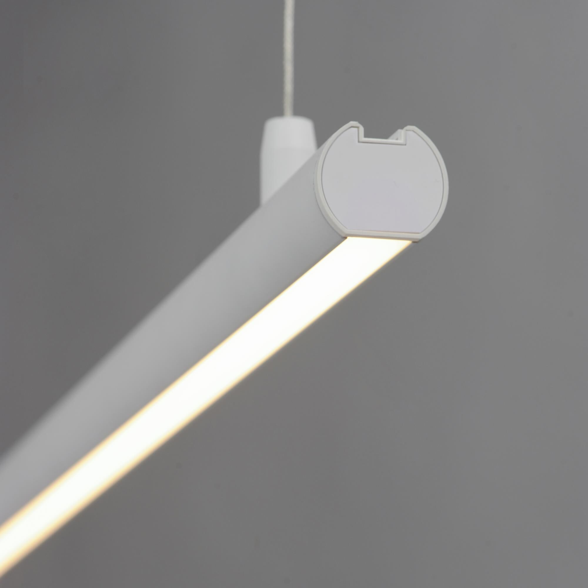 ET2 Lighting Continuum 47 Inch LED Linear Suspension Light