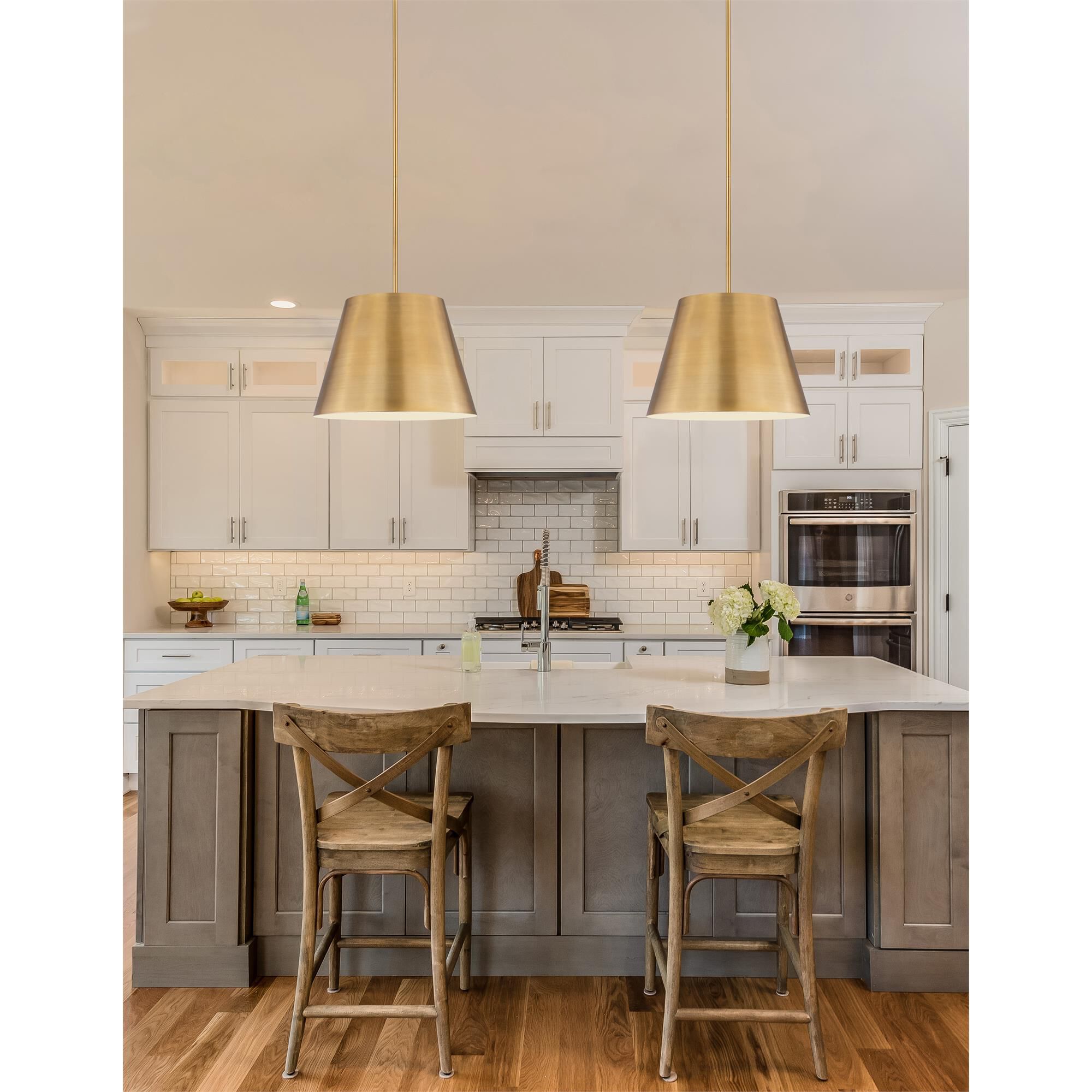 Lilly Medium Pendant Light,