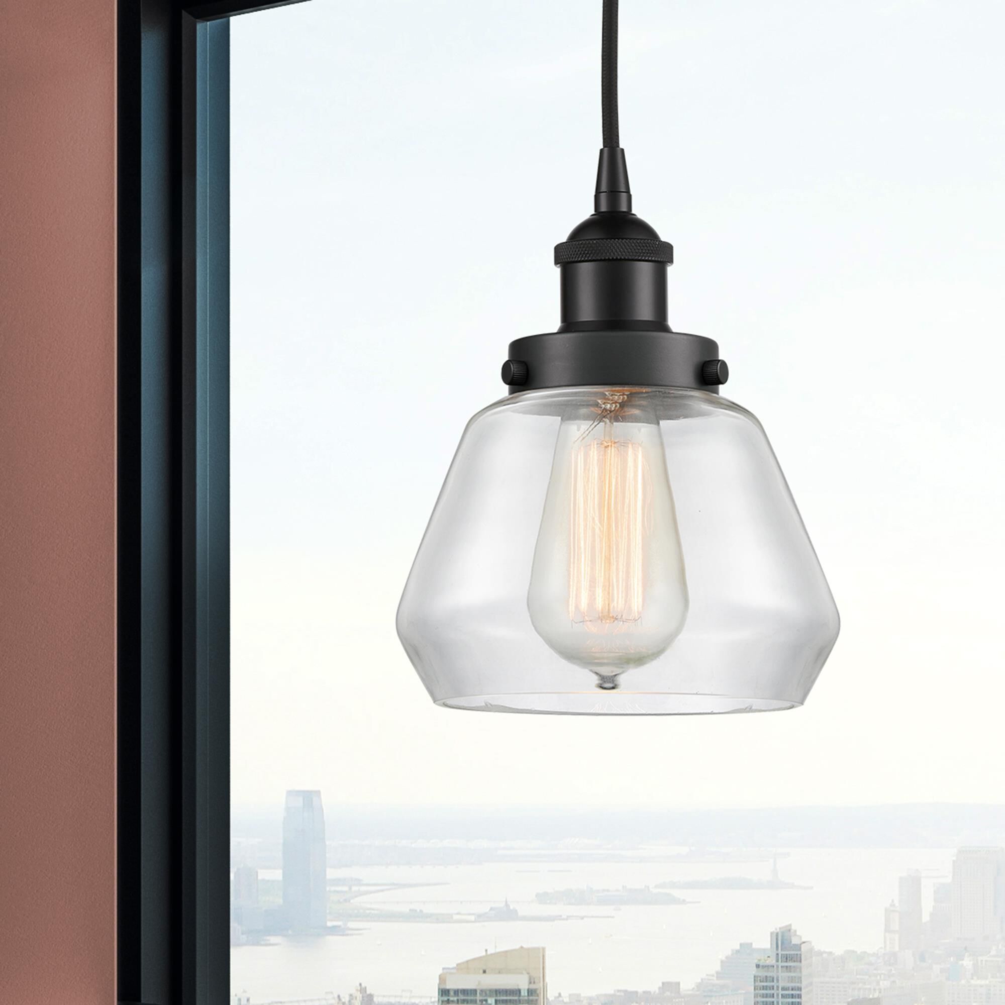 Shown in Matte Black finish and Clear glass
