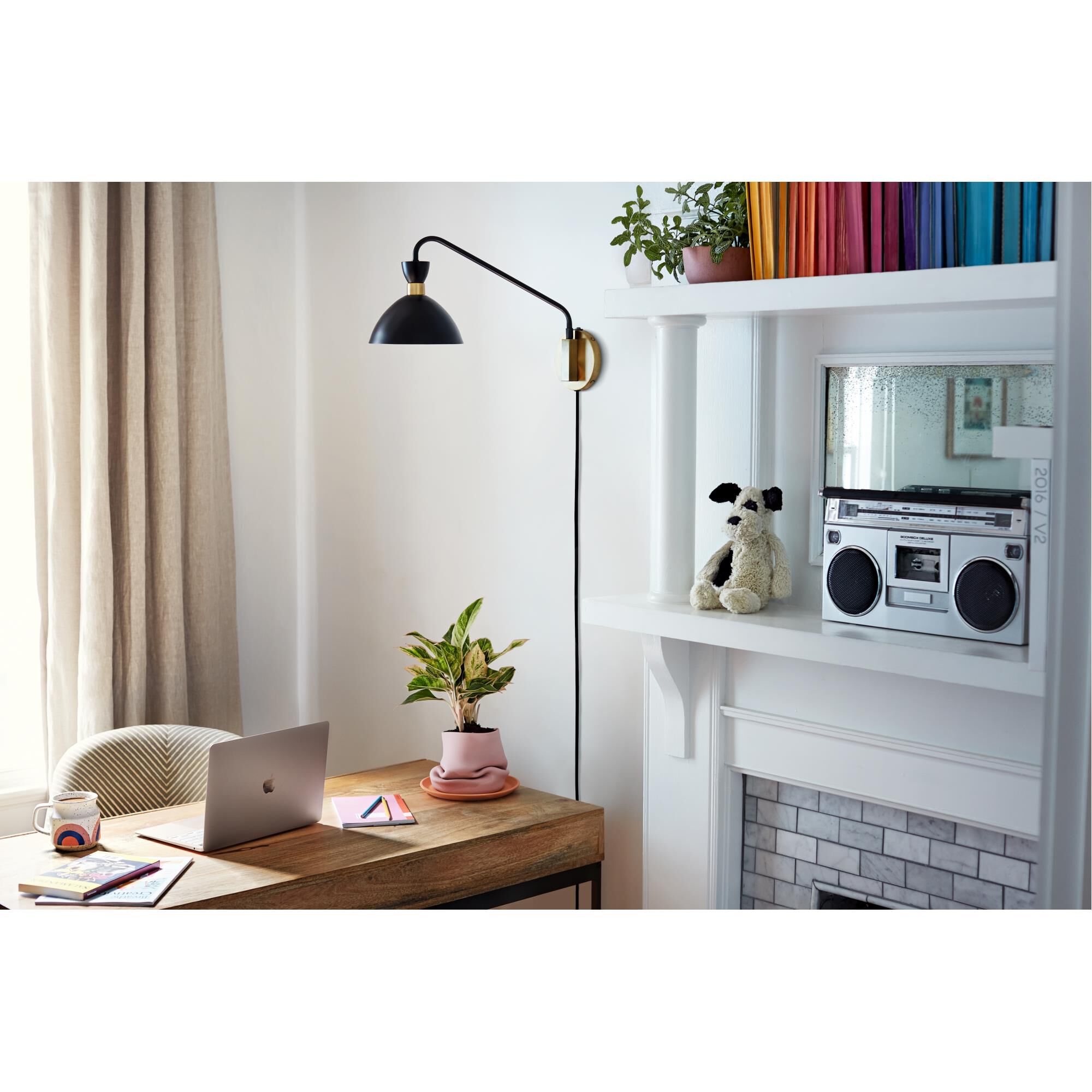 Shown in Black finish and Heritage Brass accent