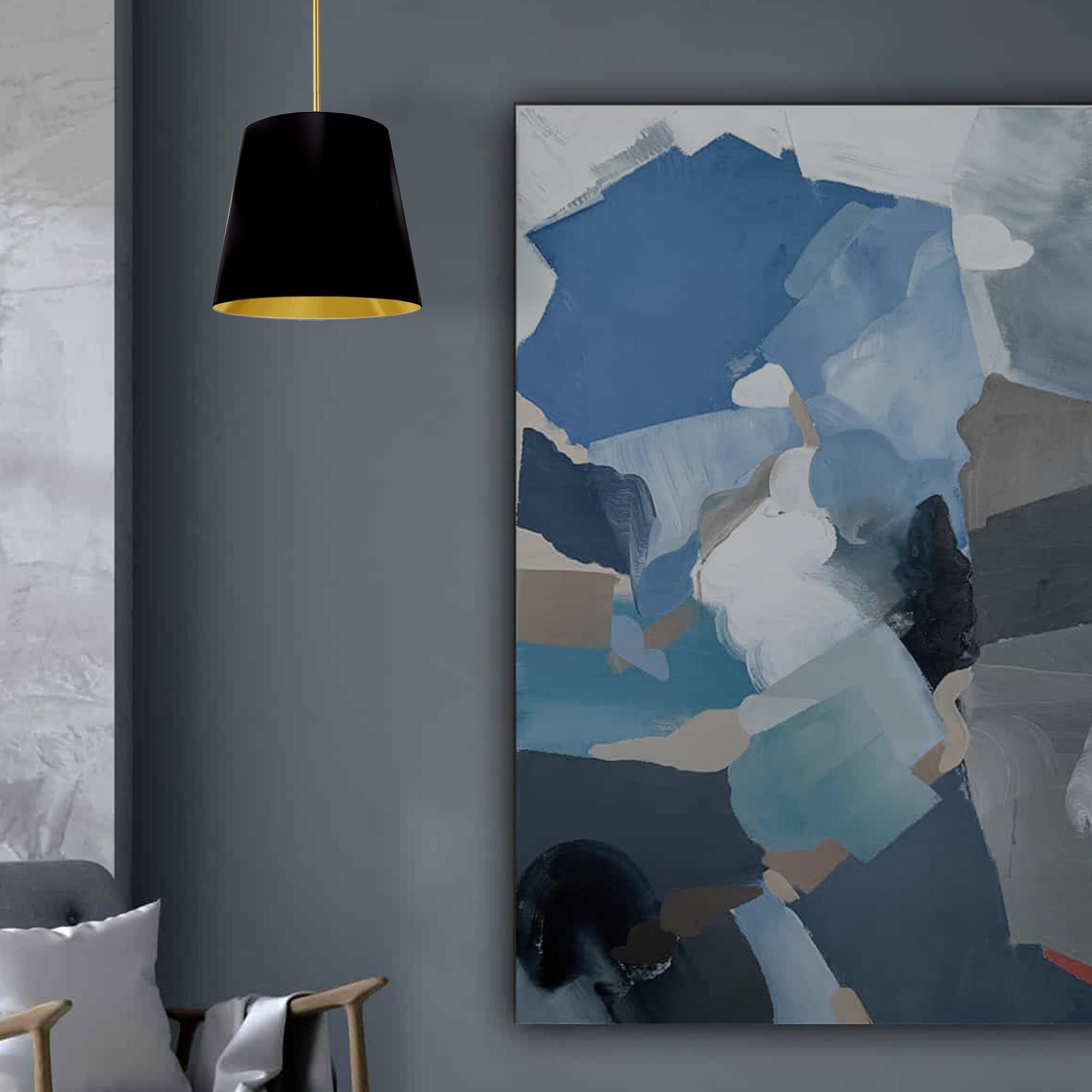 Shown in Polished Chrome finish and Black and Gold shade