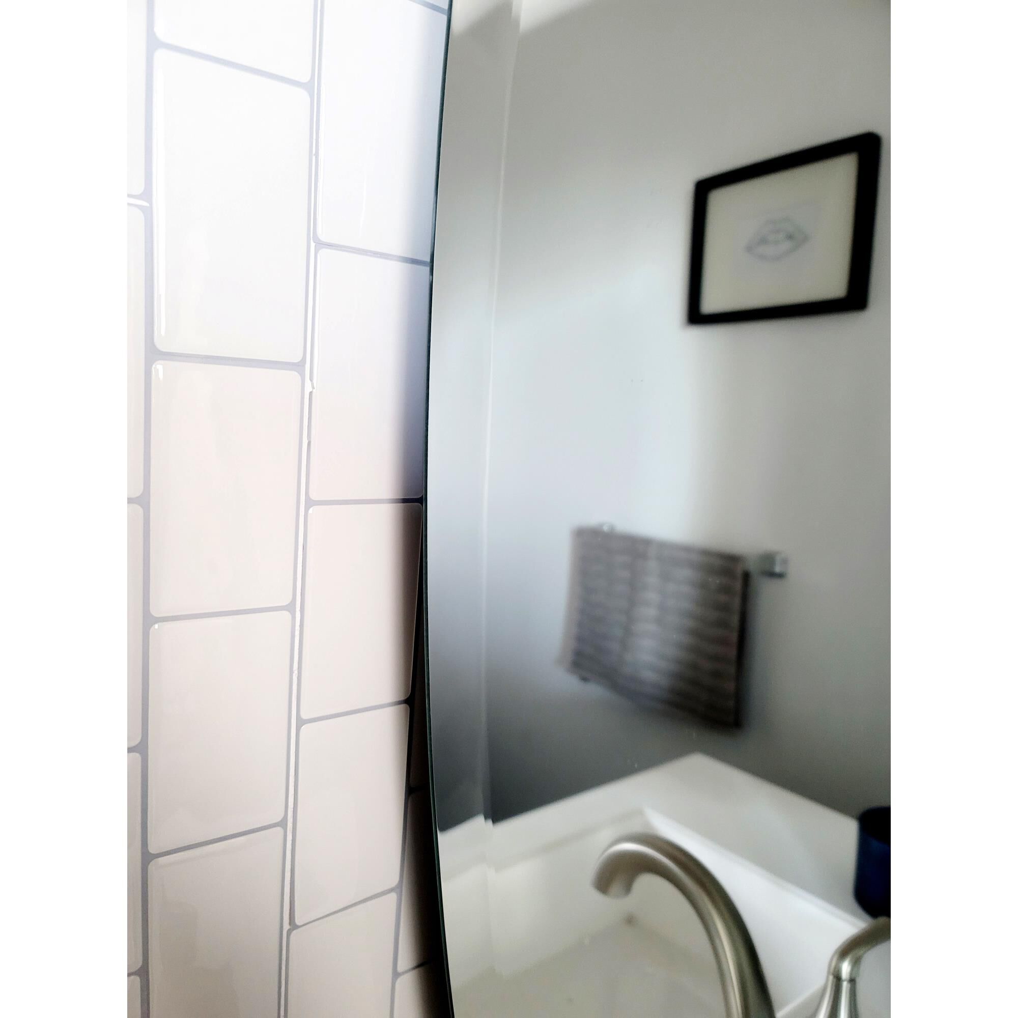 Shown in Mirror finish