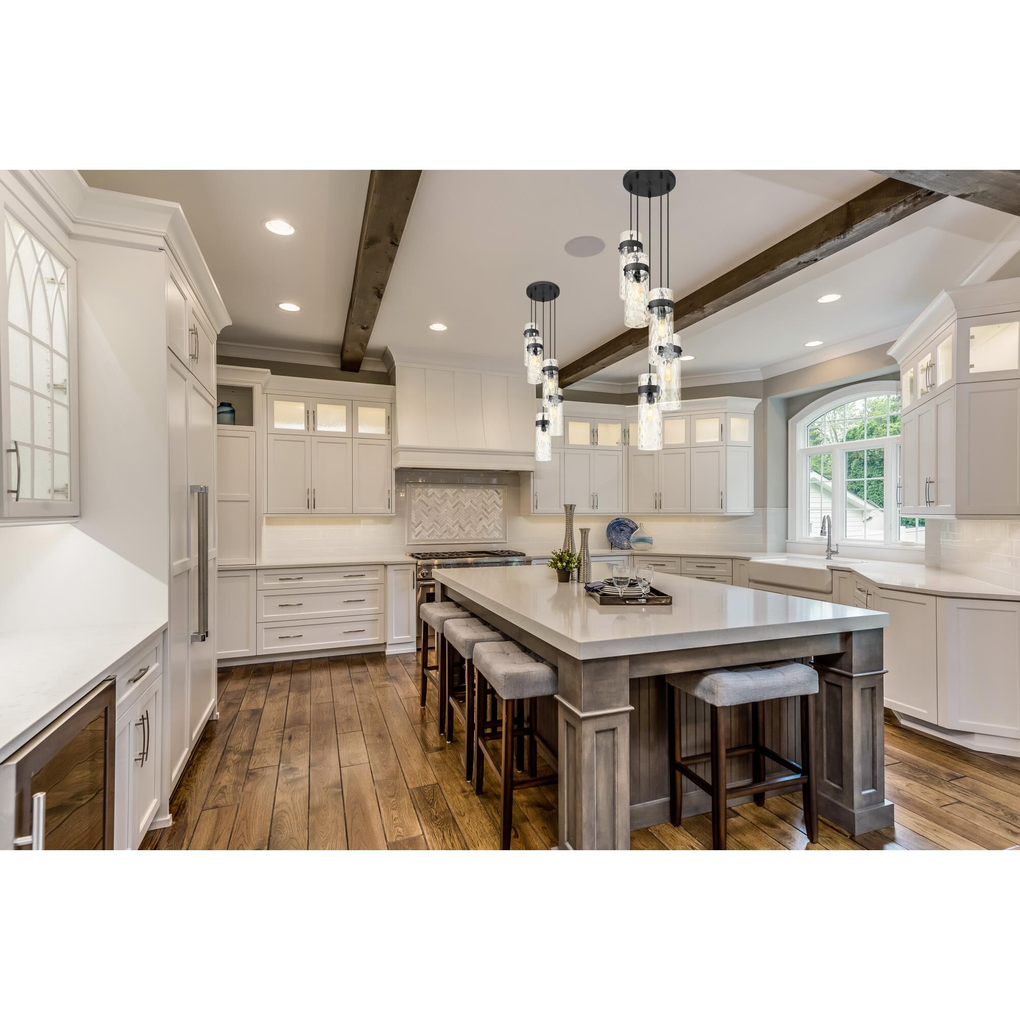 Shown in Matte Black finish and Clear Water glass and Clear Water shade