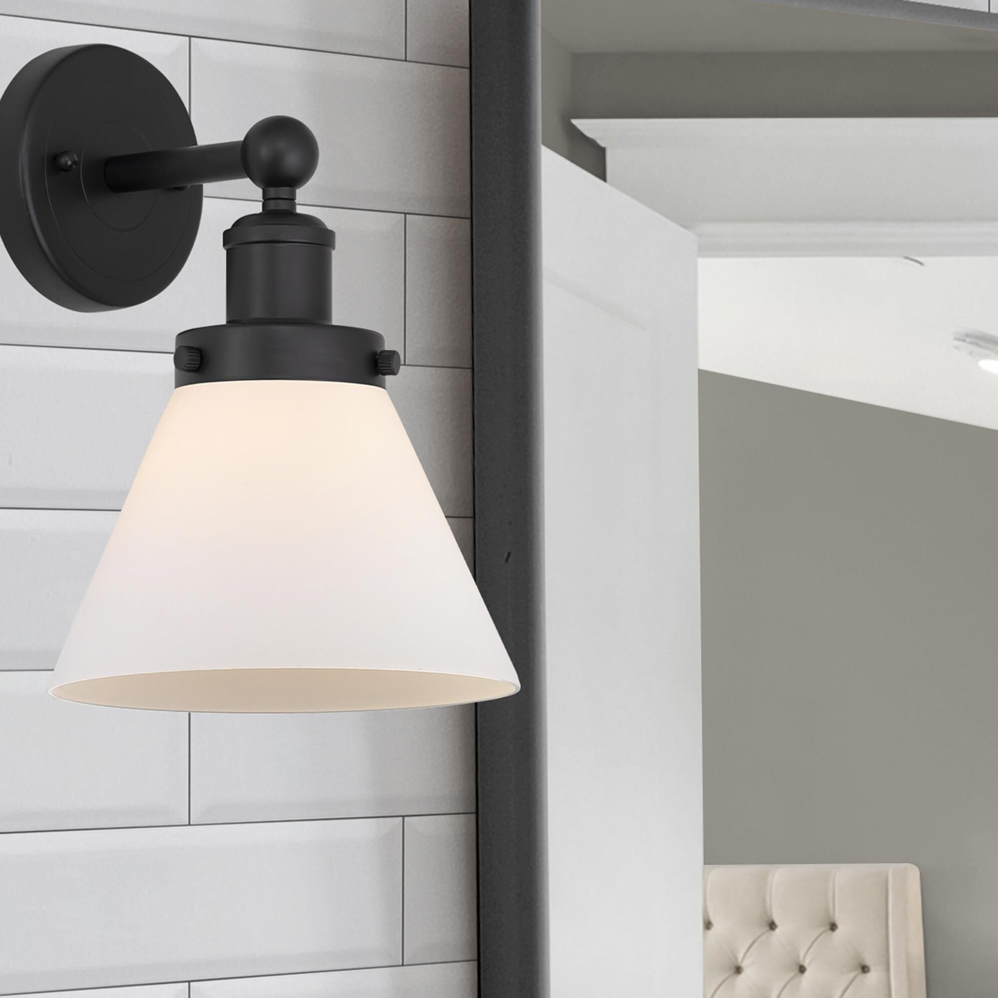 Shown in Matte Black  finish and Matte White glass