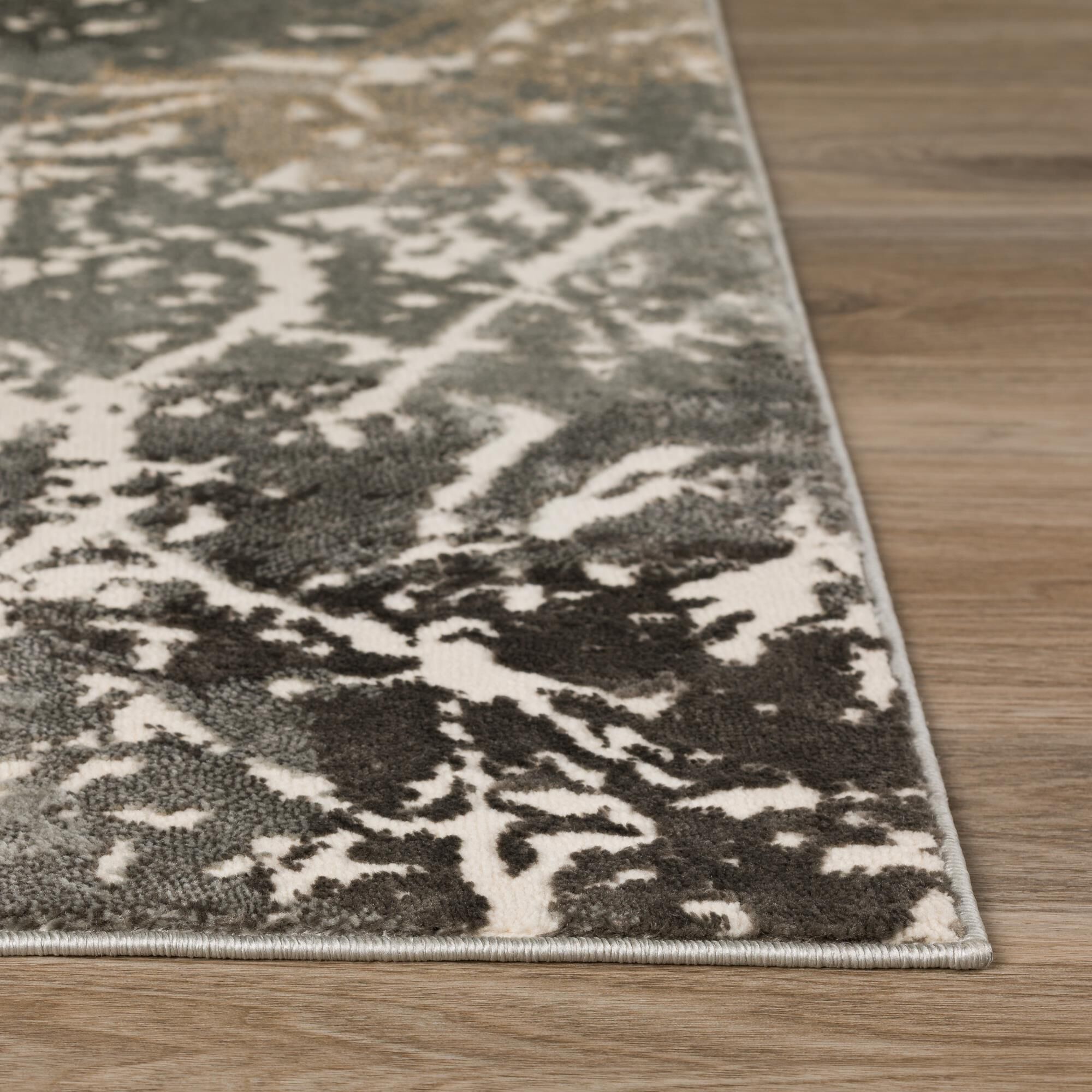 Karma KM28 Area Rug,