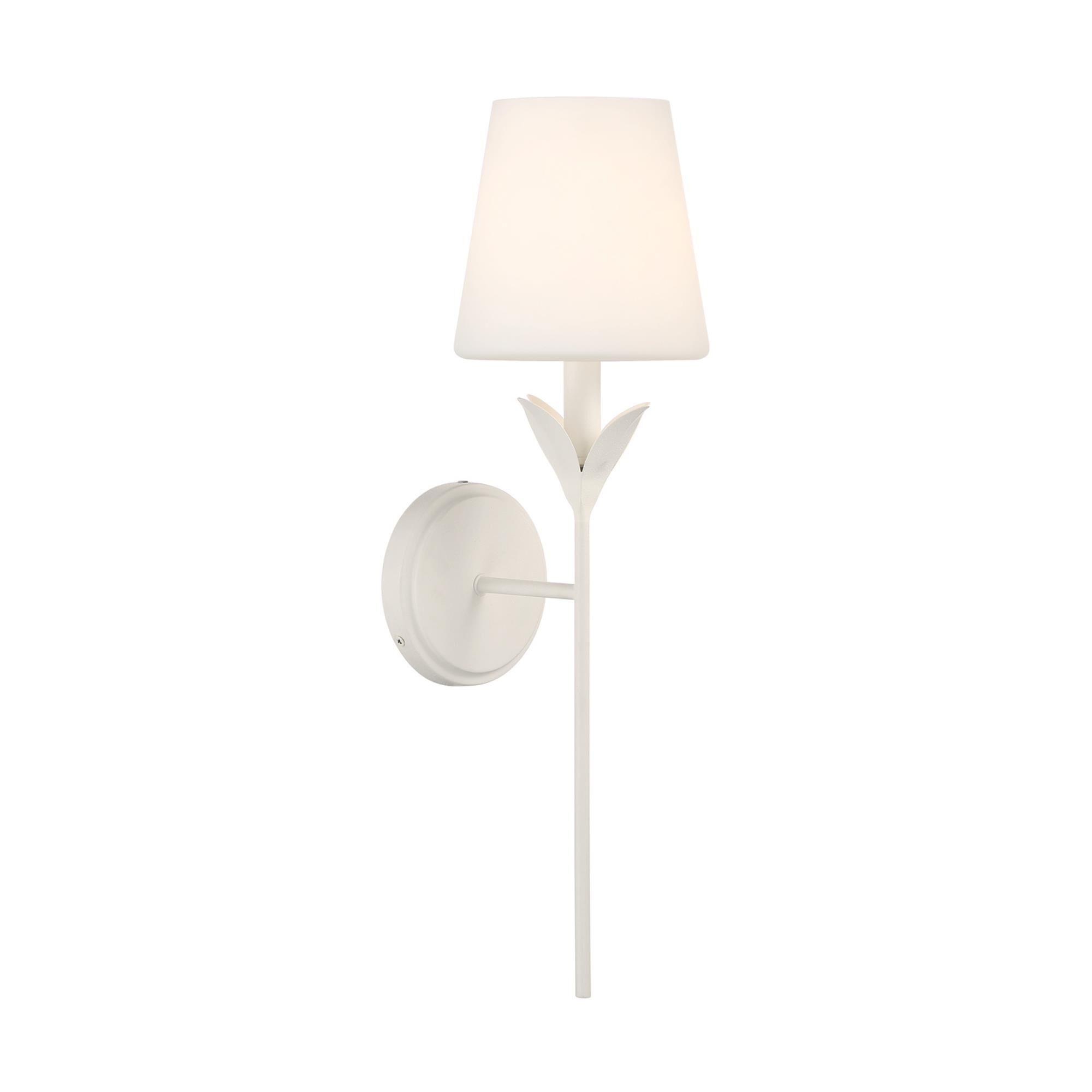 Shown in Matte White finish and Glass shade