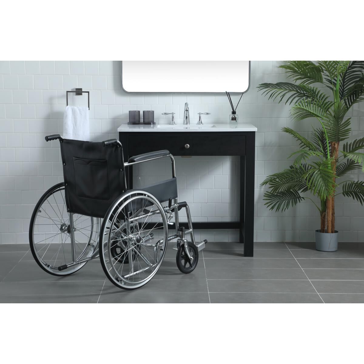 Hudson 36 Inch Bath Vanity by Elegant Decor