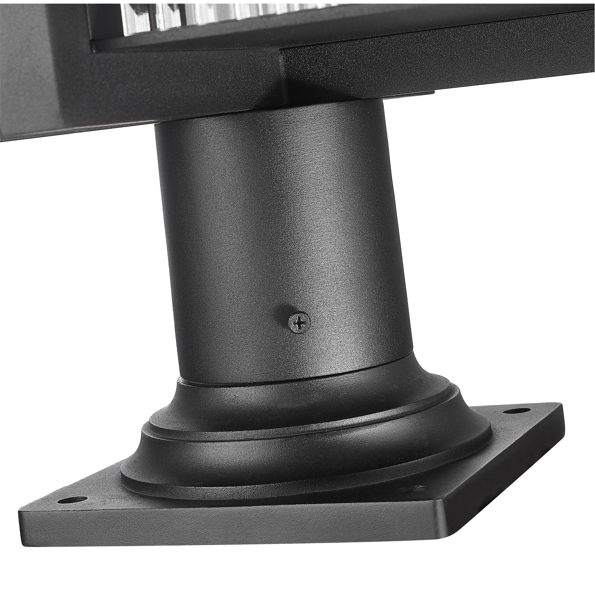Fortis 36 Inch Outdoor Pier Lamp,