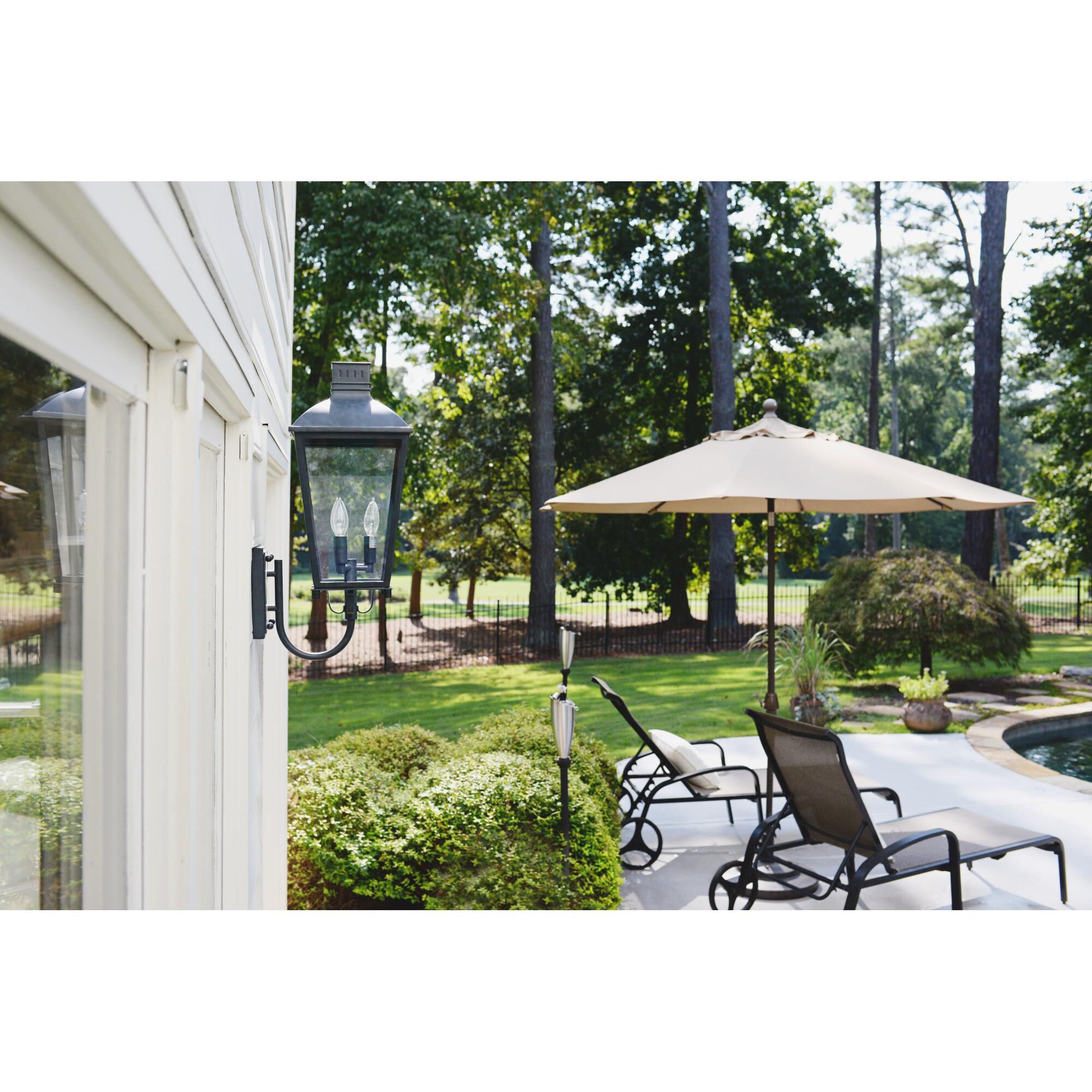 Shown in Graphite finish