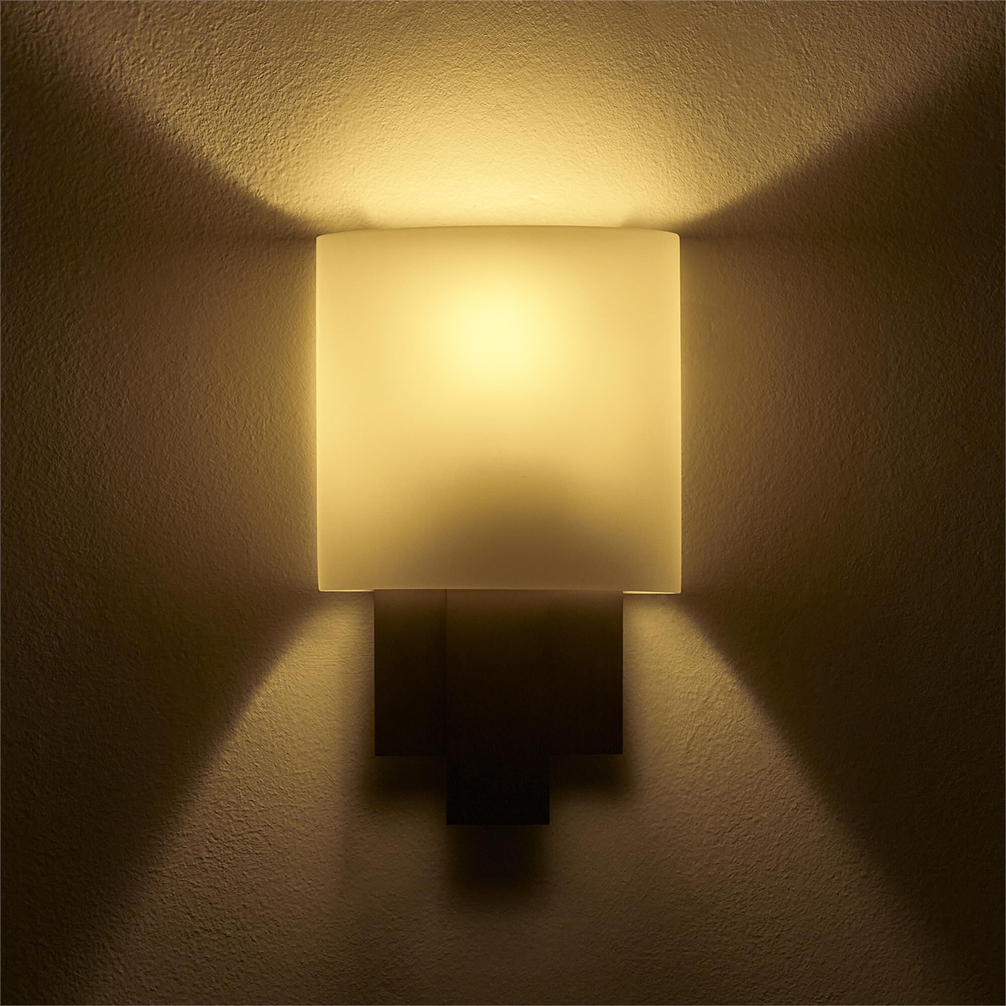 Shown in Satin Nickel finish