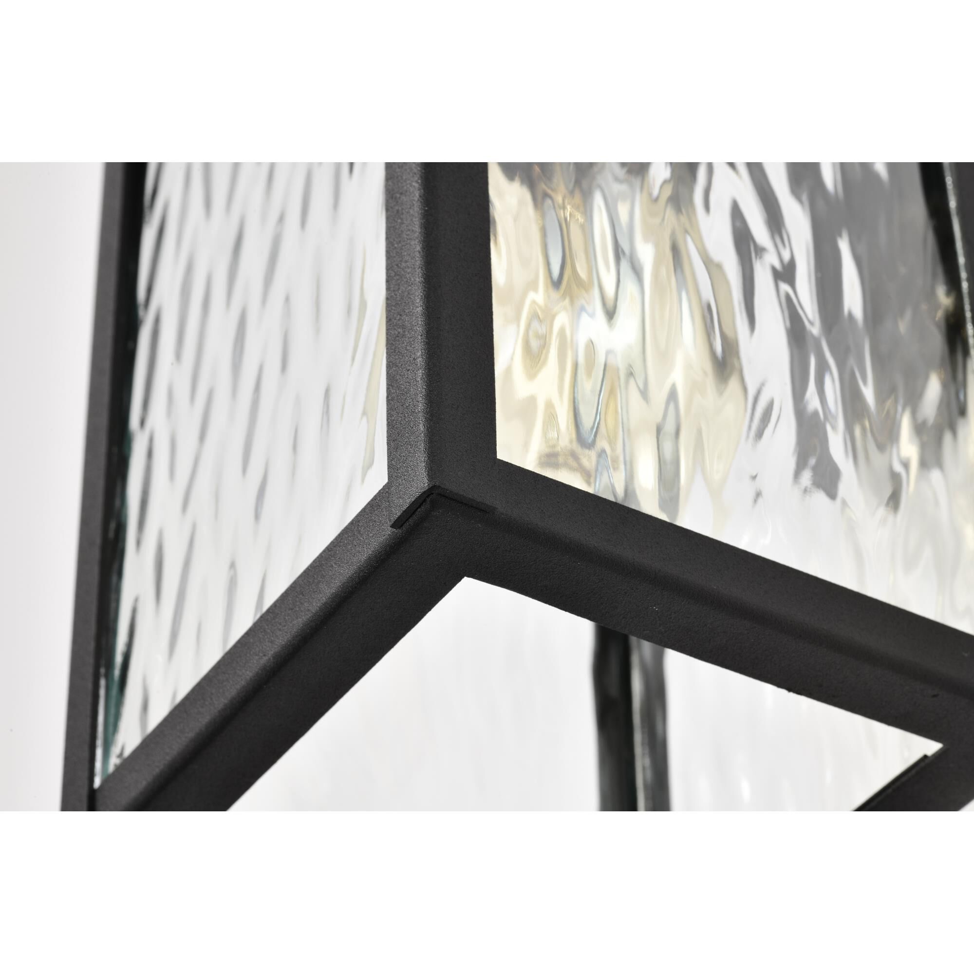 Shown in Matte Black finish and Clear Water glass