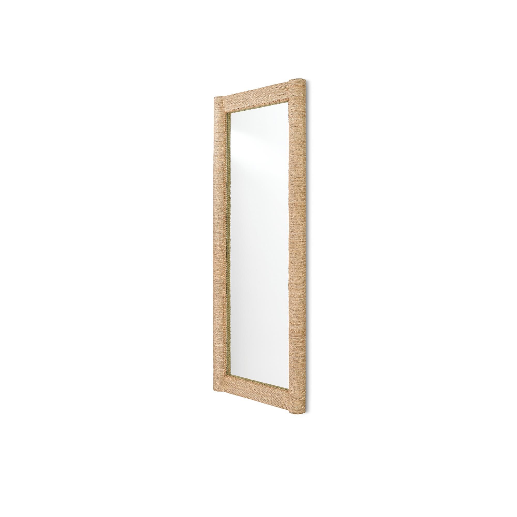 Shown in Natural/Mirror finish