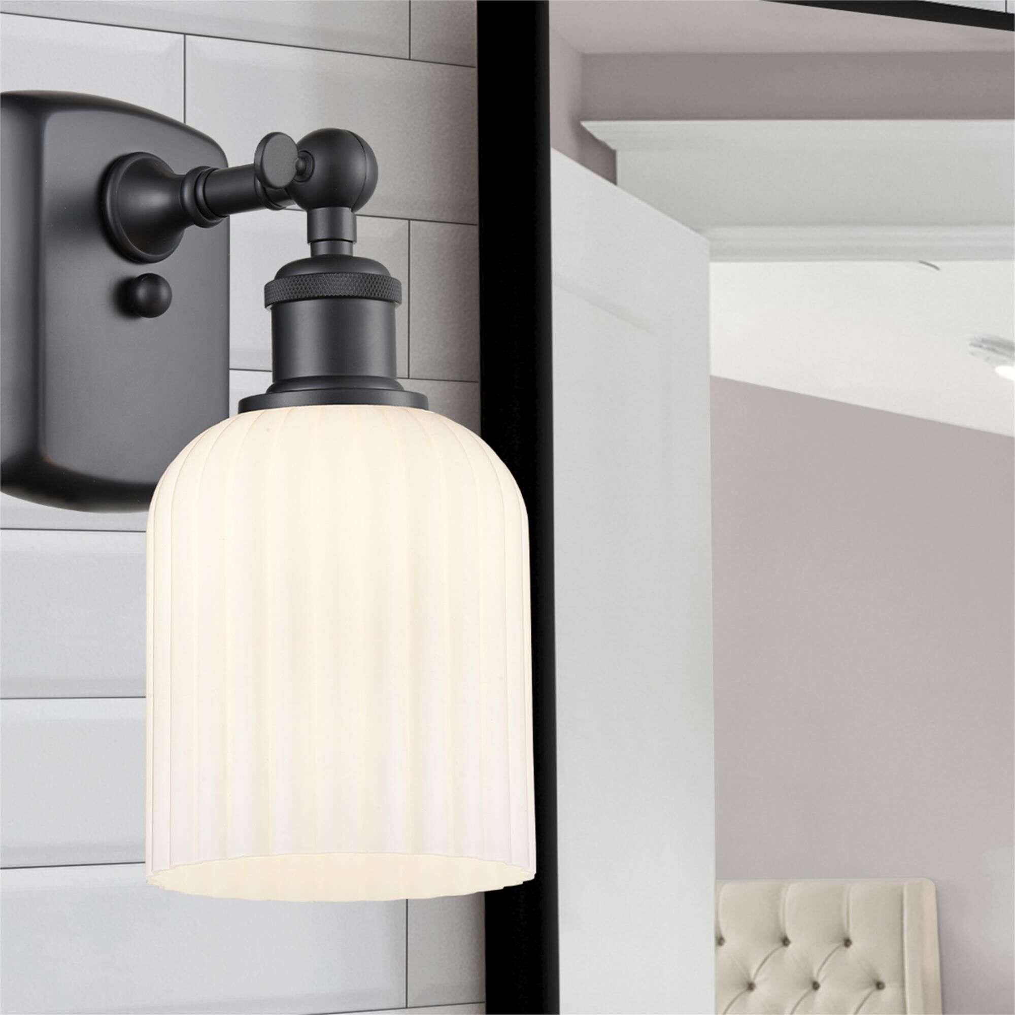 Shown in Matte Black finish and Gloss White glass