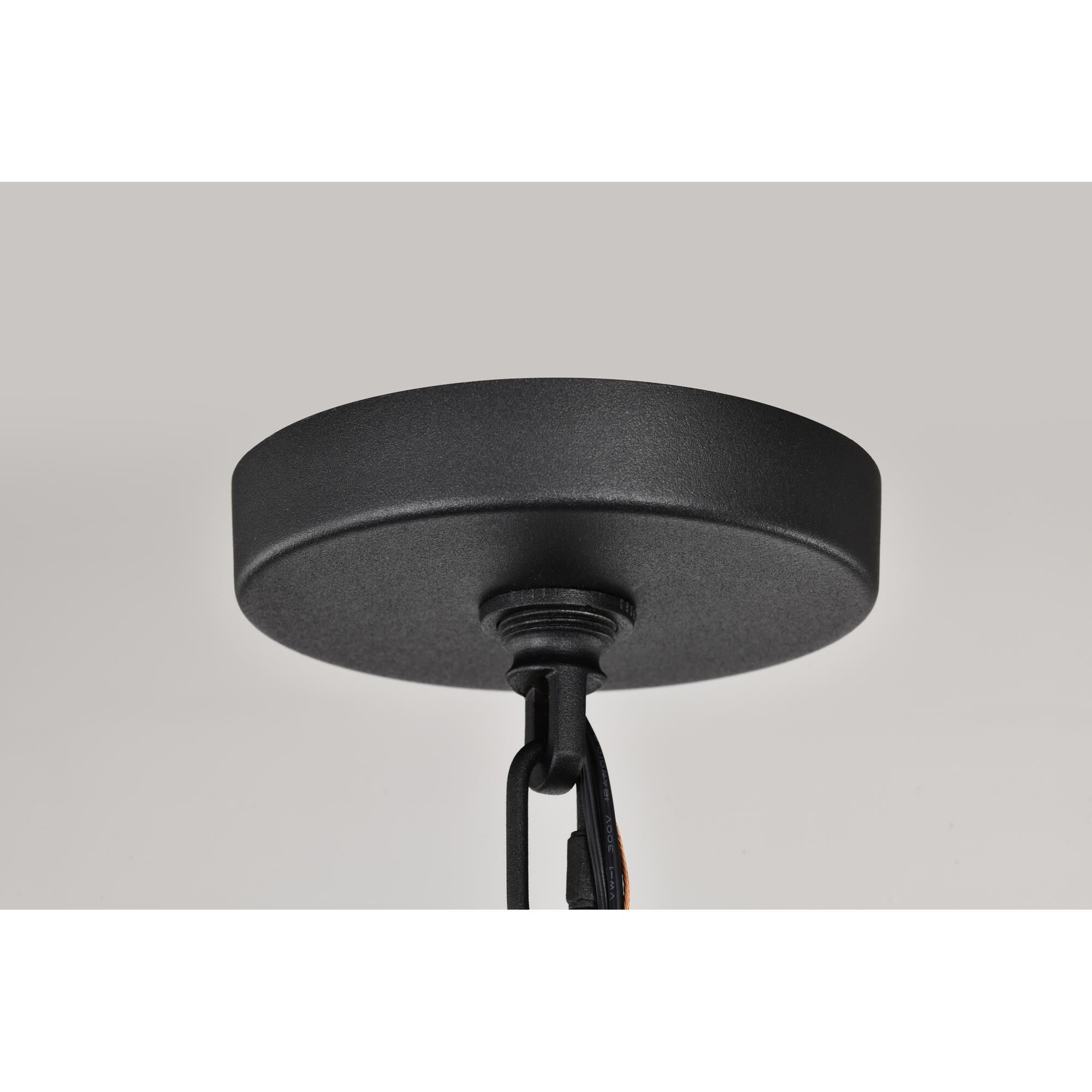 Shown in Matte Black finish and Clear Seeded glass