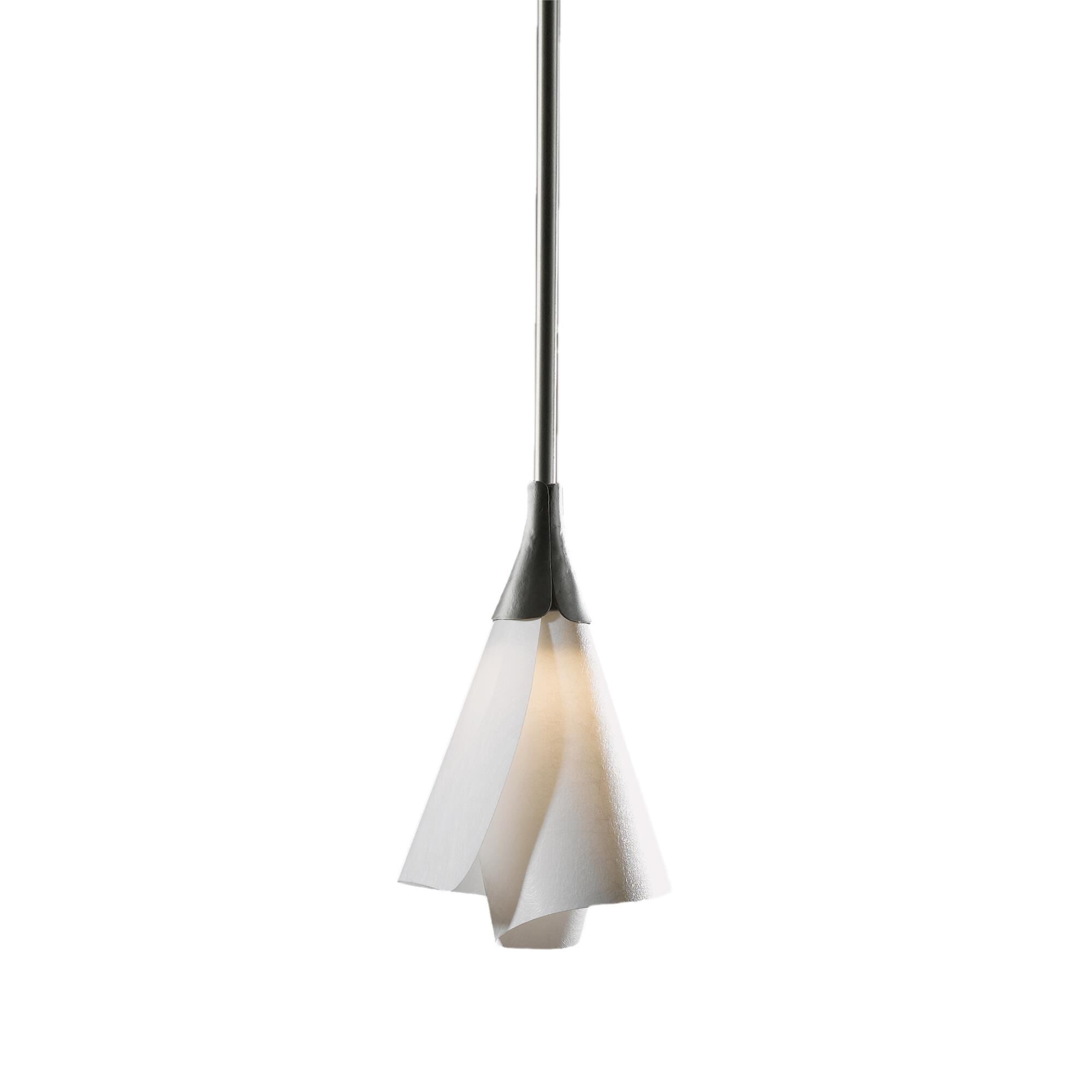 Shown in Dark Smoke finish and Spun Frost shade