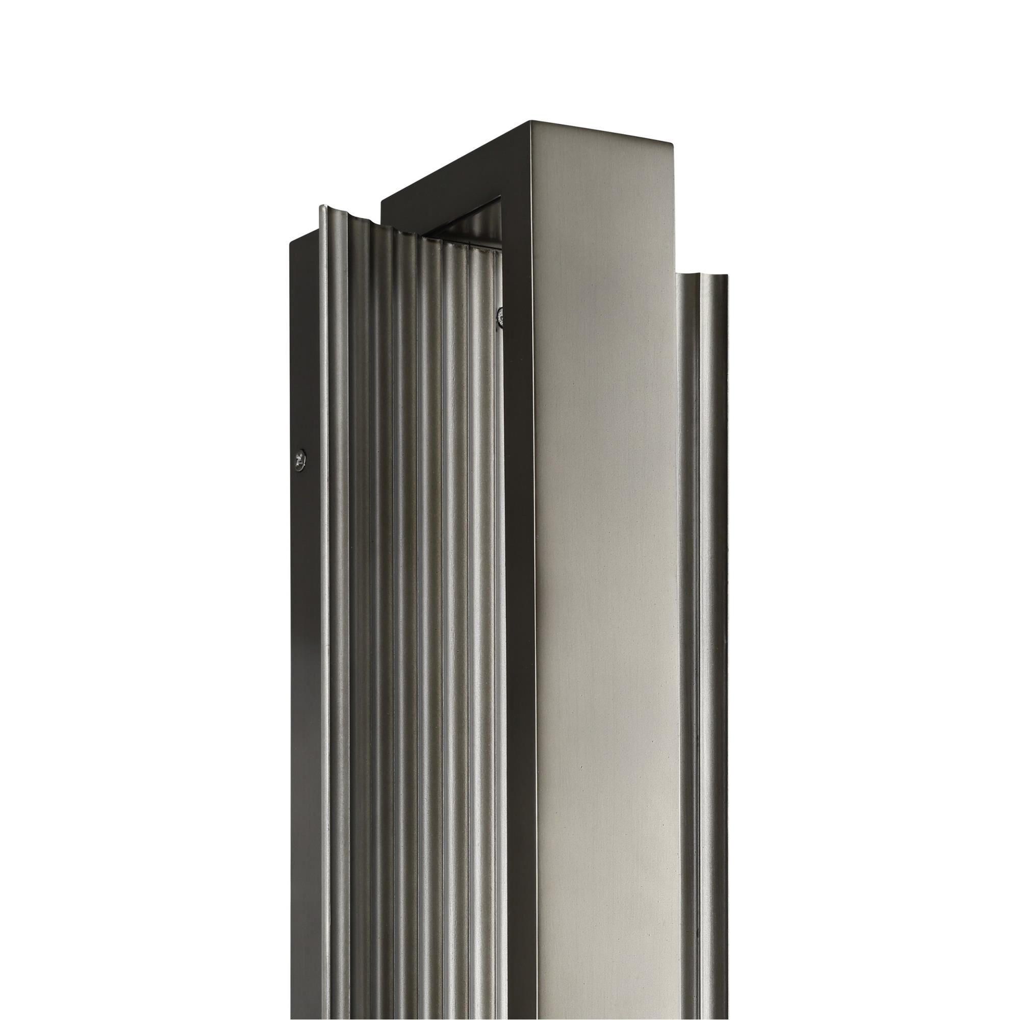 Shown in Forged Bronze finish and Clear Polycarbonate glass