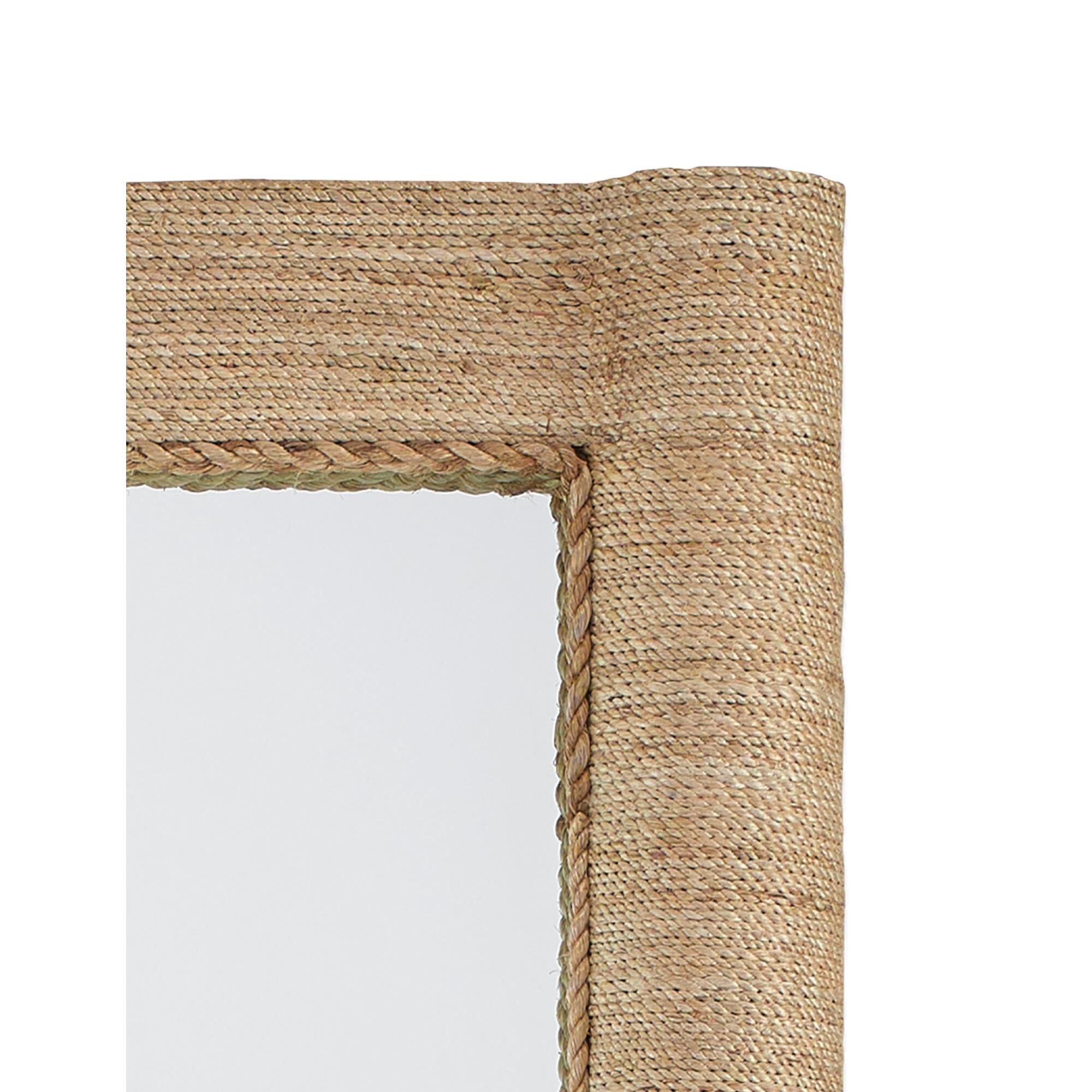 Shown in Natural/Mirror finish