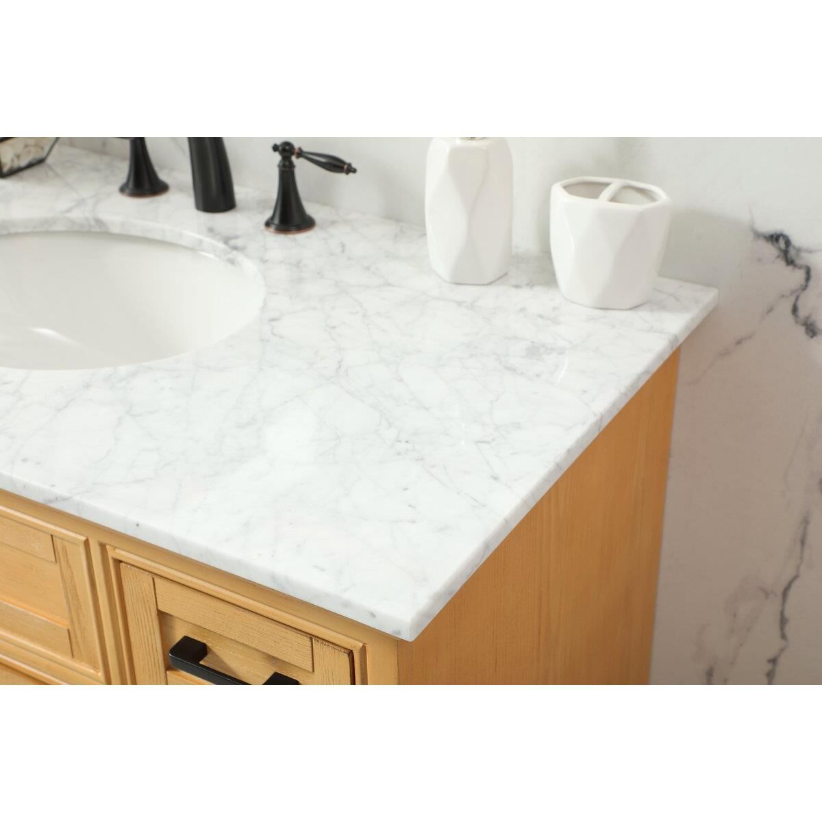 Americana Bath Vanity by Elegant Decor