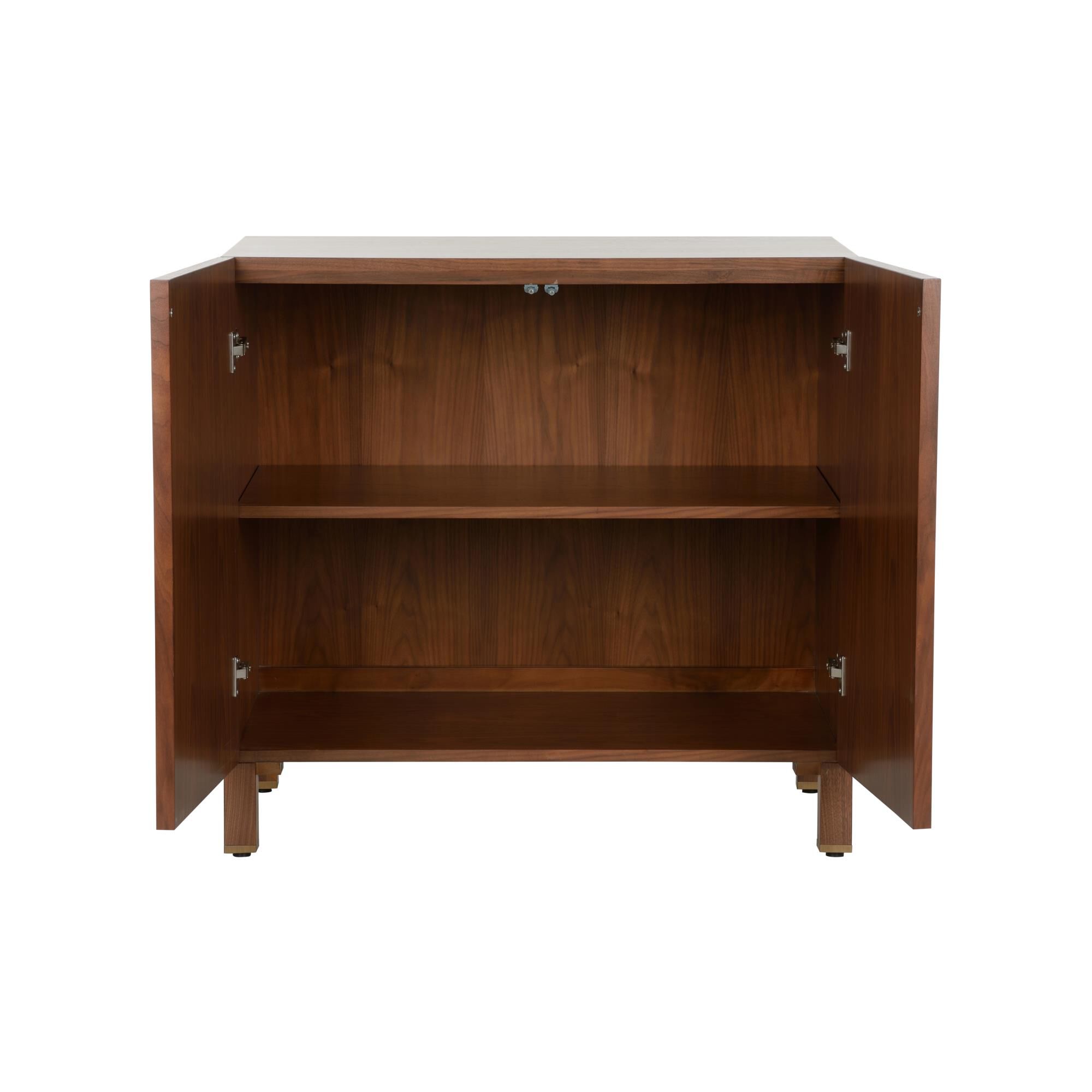 Shown in Brown, White and Cream finish