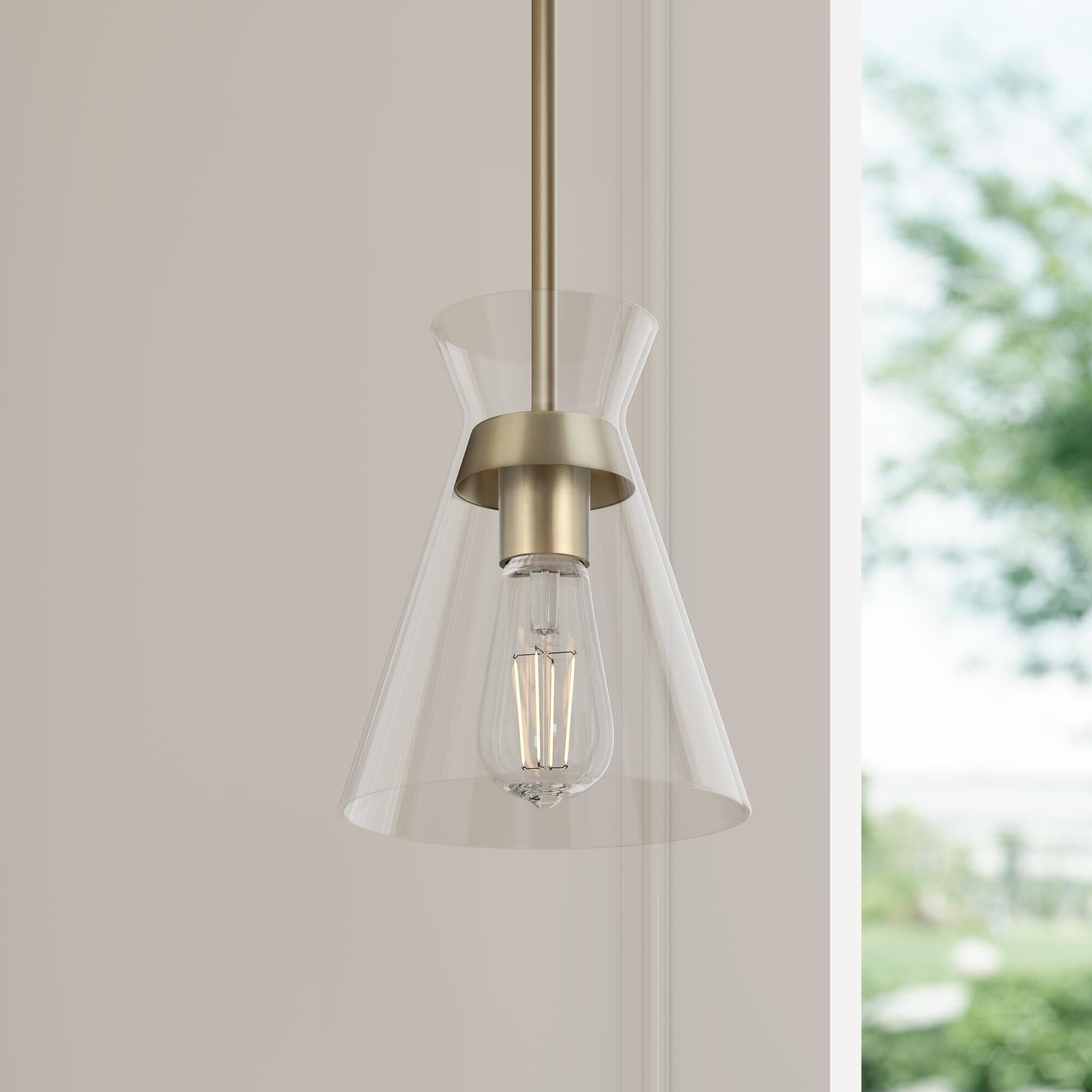 Amarella 7 Inch Mini Pendant by Millennium Lighting