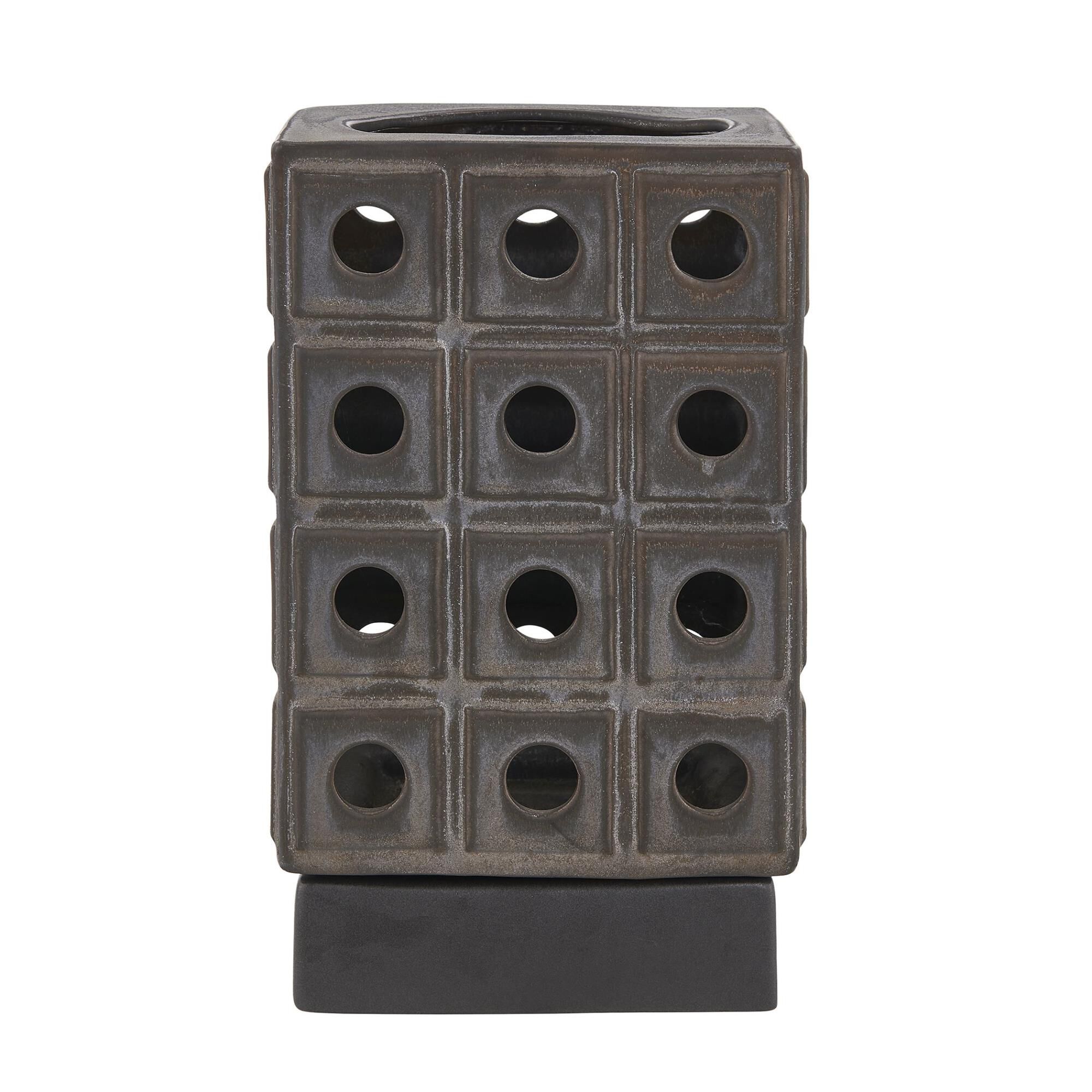 Shown in Brown, Gray finish