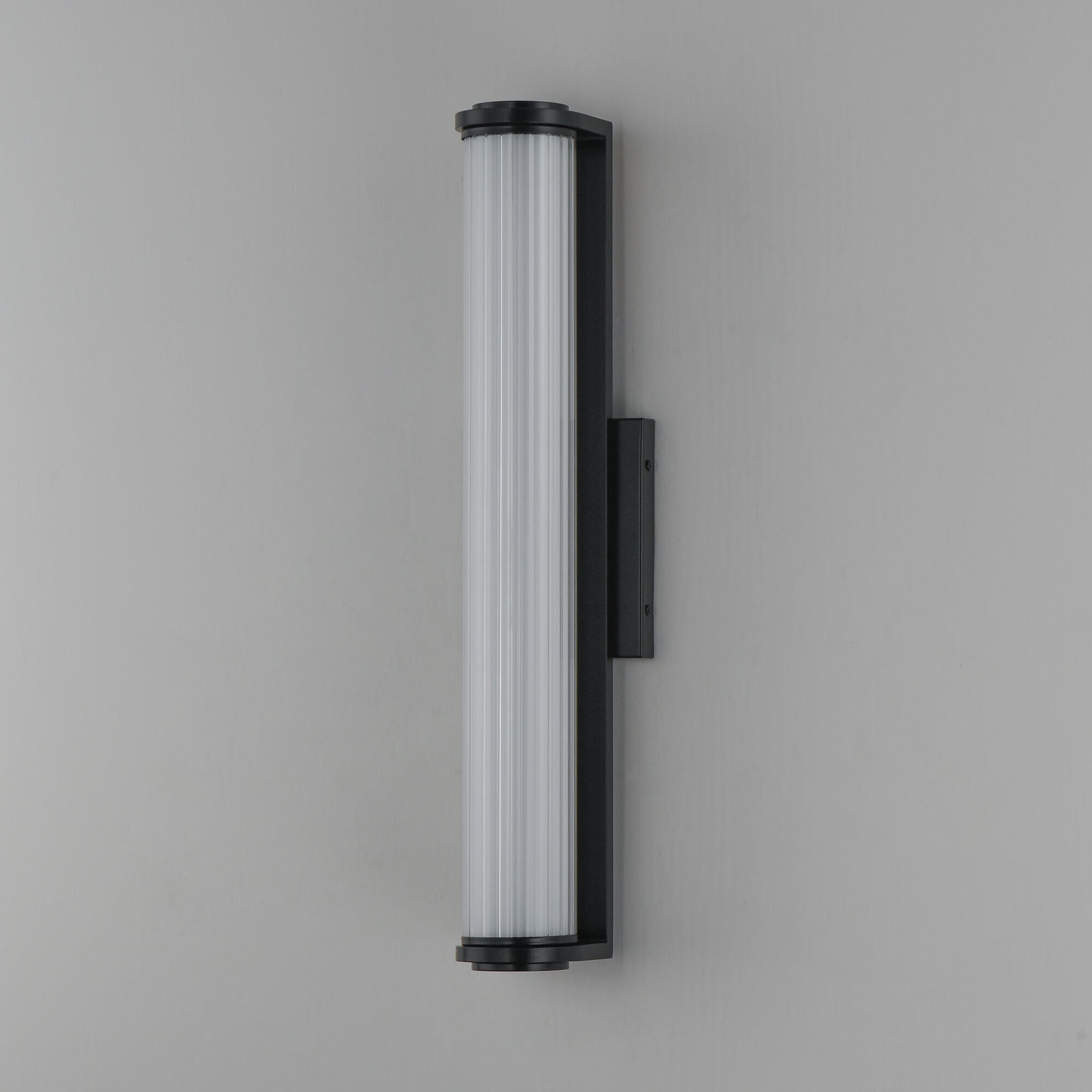 Vetra 21 Inch Outdoor Wall Light,