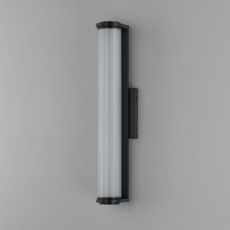 Vetra 21 Inch Outdoor Wall Light by ET2 Lighting