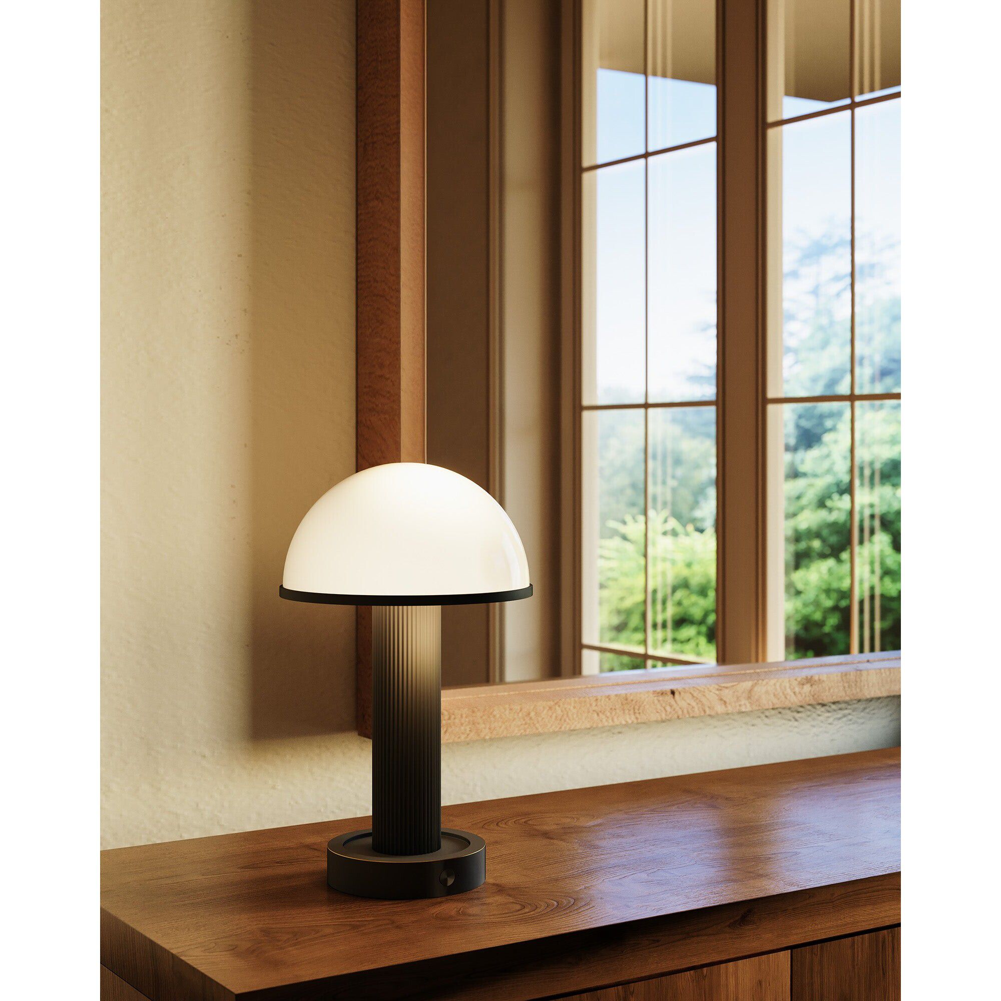 Shown in Urban Bronze finish and Glossy Opal glass