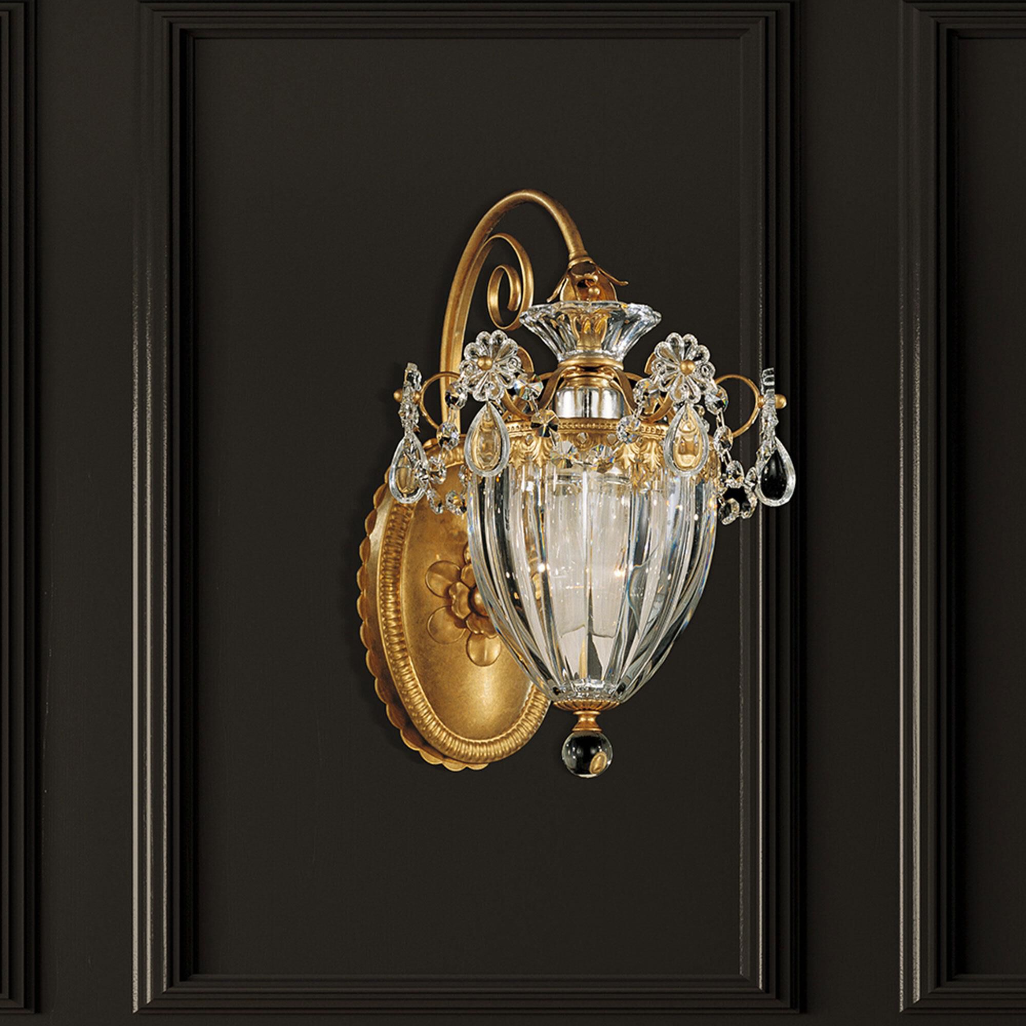 Shown in Heirloom Gold finish and Clear Heritage crystal