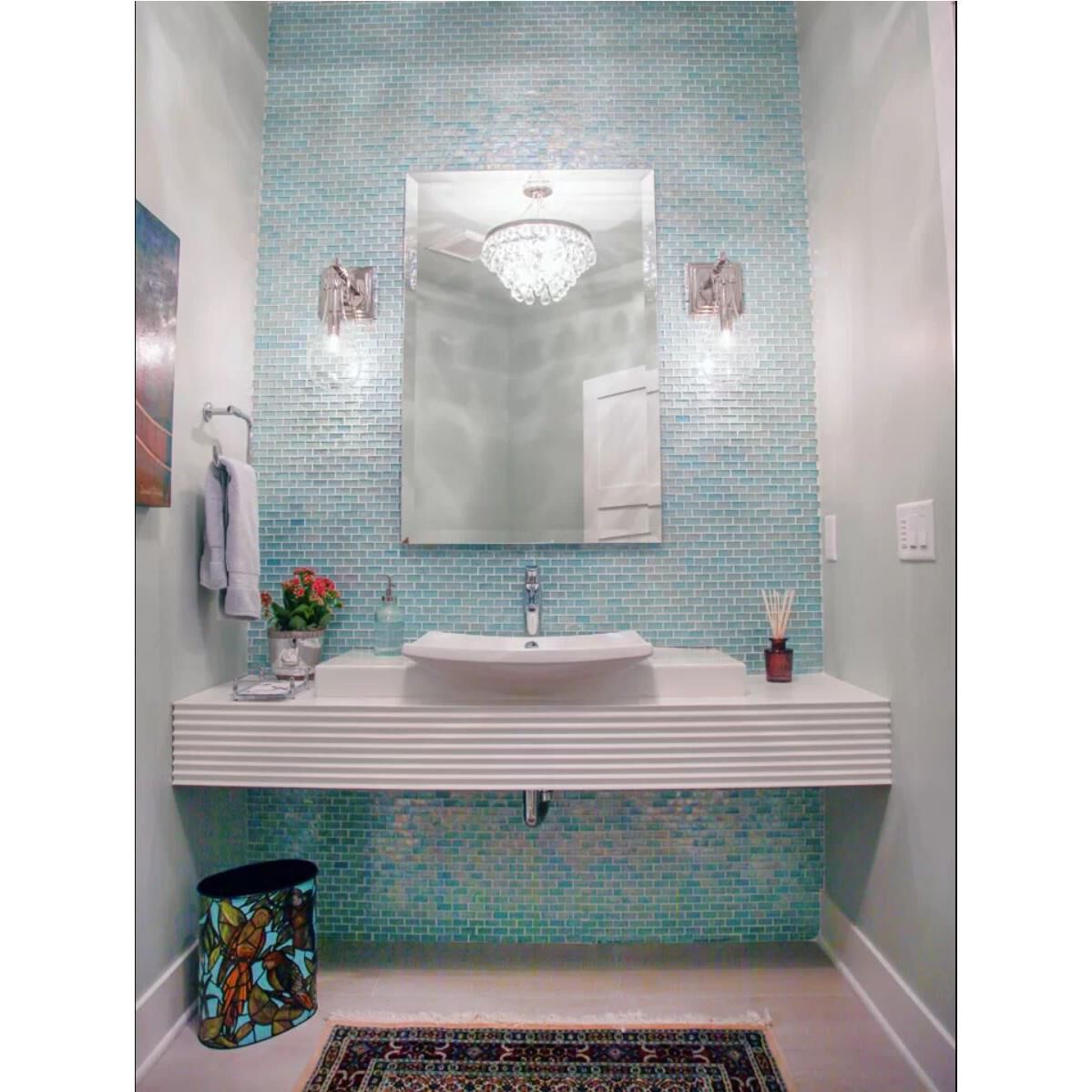 Shown in Mirror finish