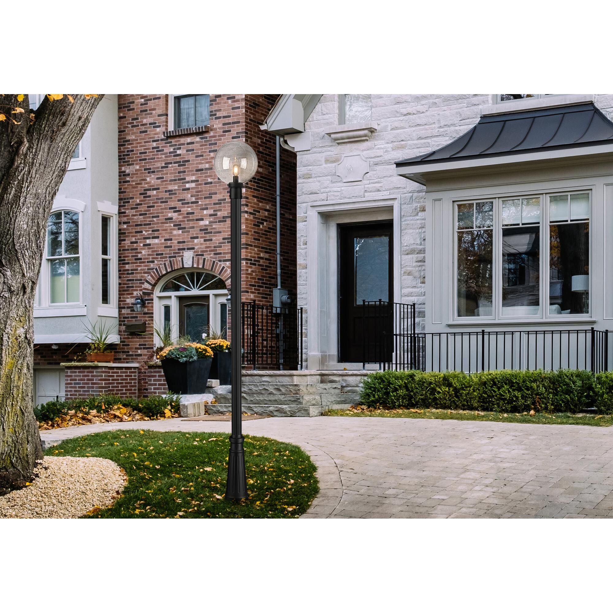 Shown in Black finish and Clear Seedy glass