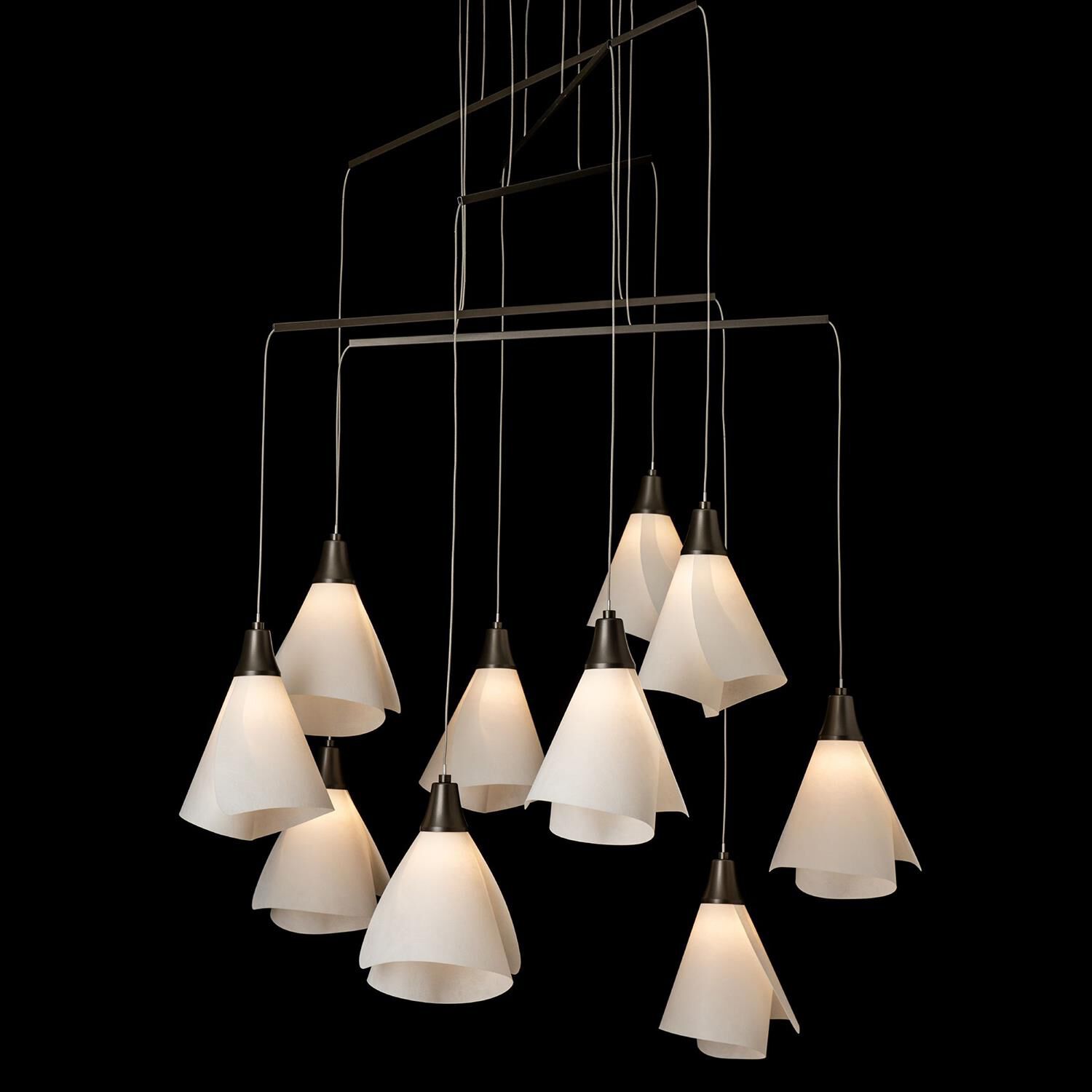 Shown in Dark Smoke finish and Spun Frost shade