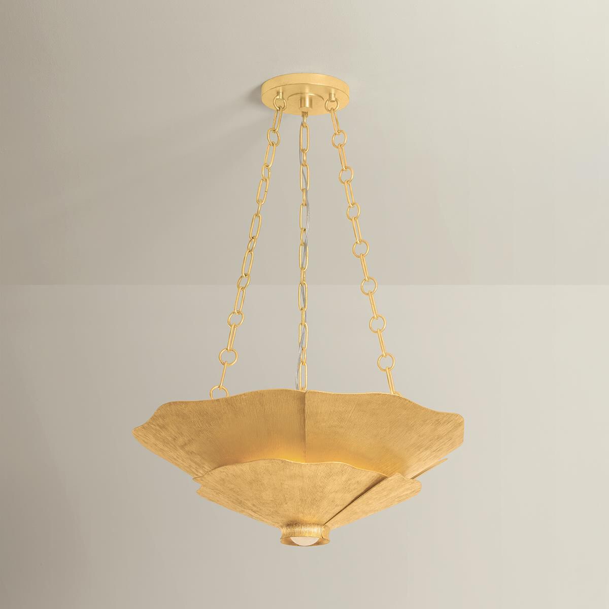 Shown in Vintage Gold Leaf finish and Champagne Seeded Cloud glass
