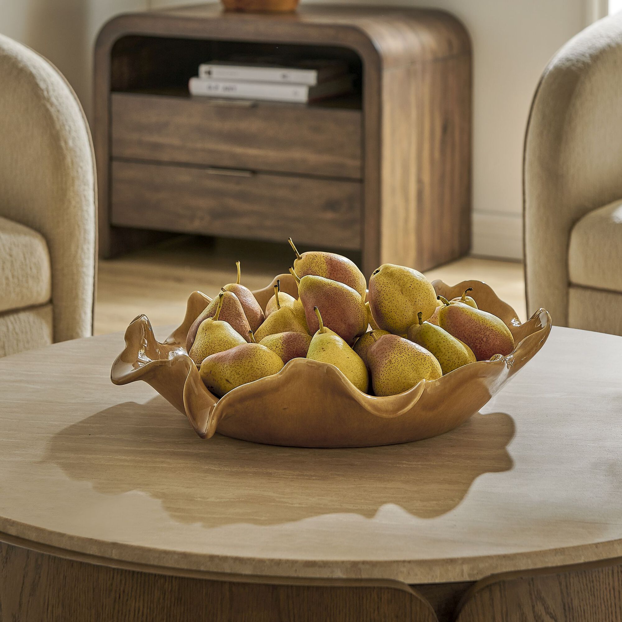Golden Crest Ruffle Bowl,