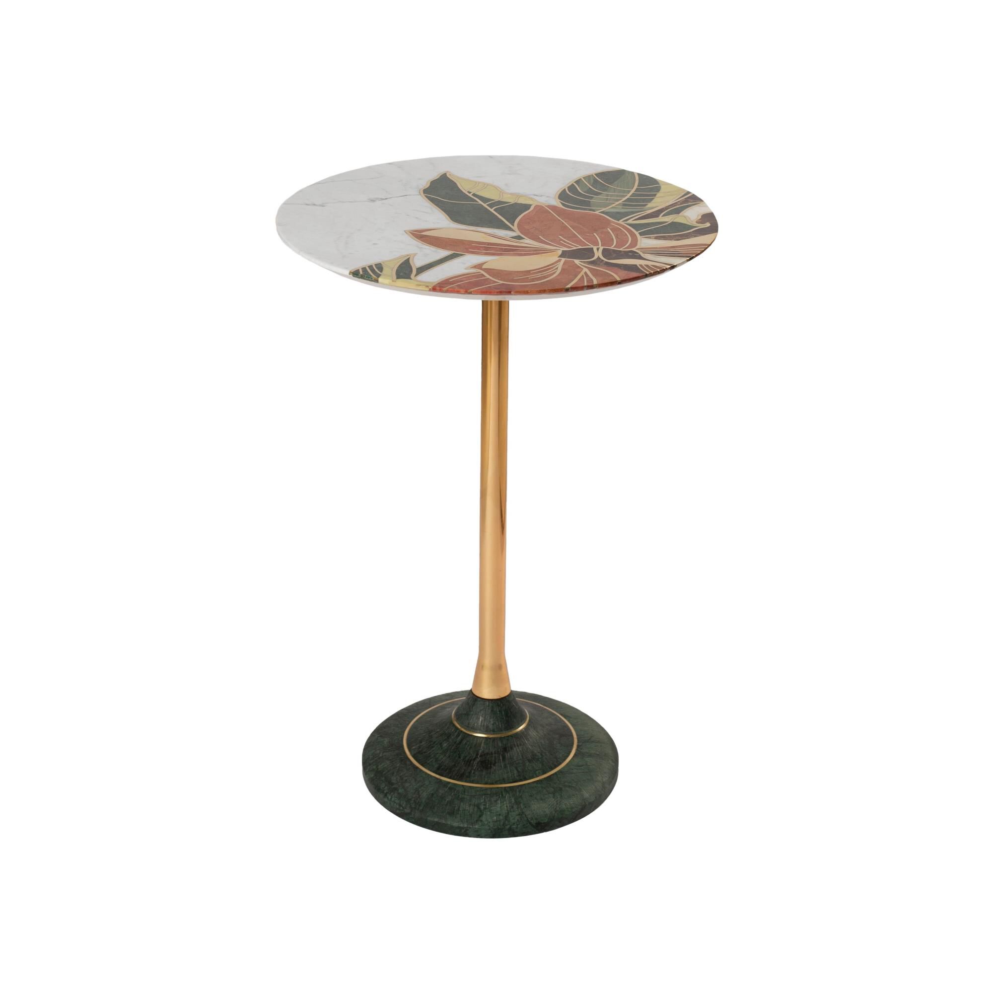 Shown in Natural and Brass finish