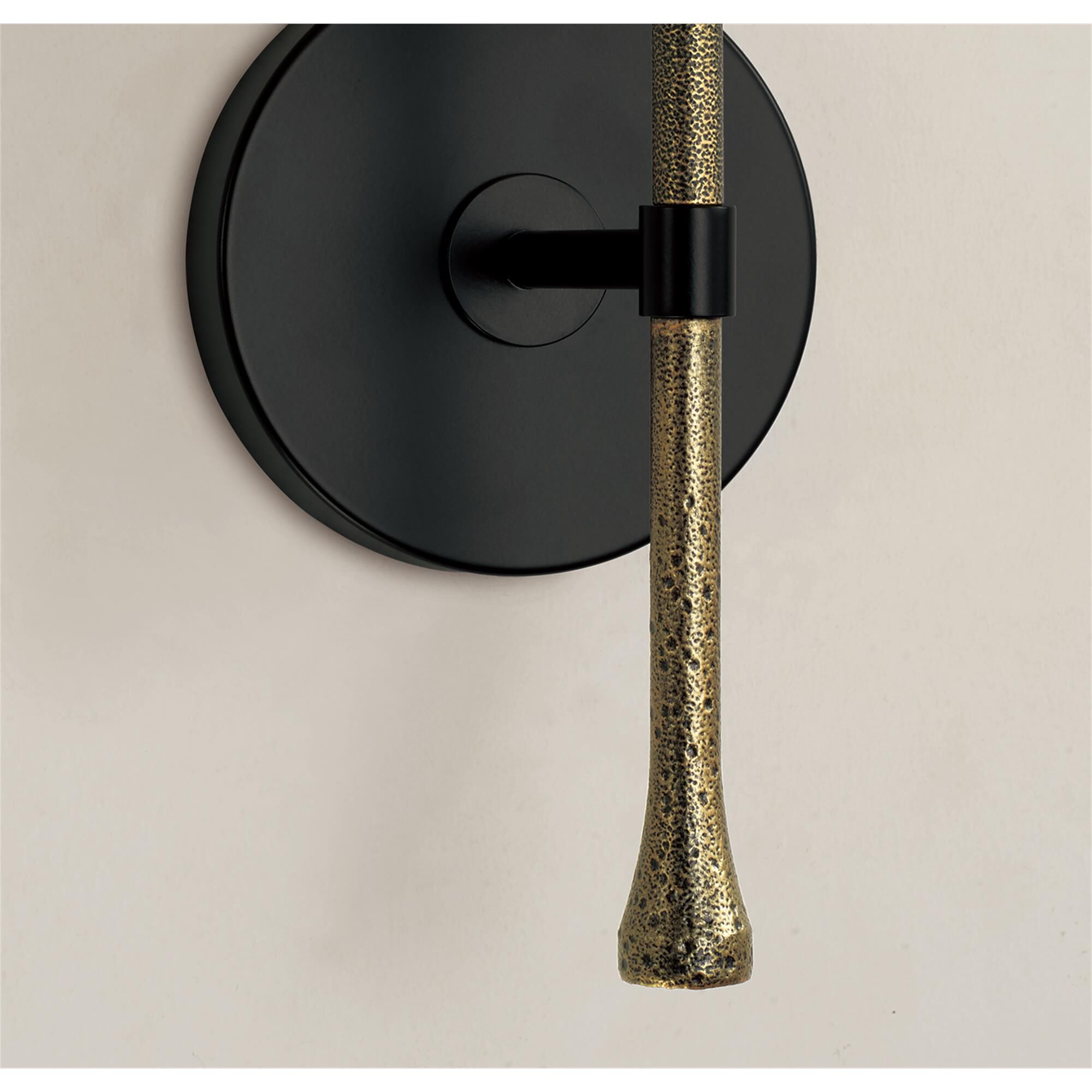 Shown in Matte Black With Hammered Gold finish and White Fabric Stay-Straight shade